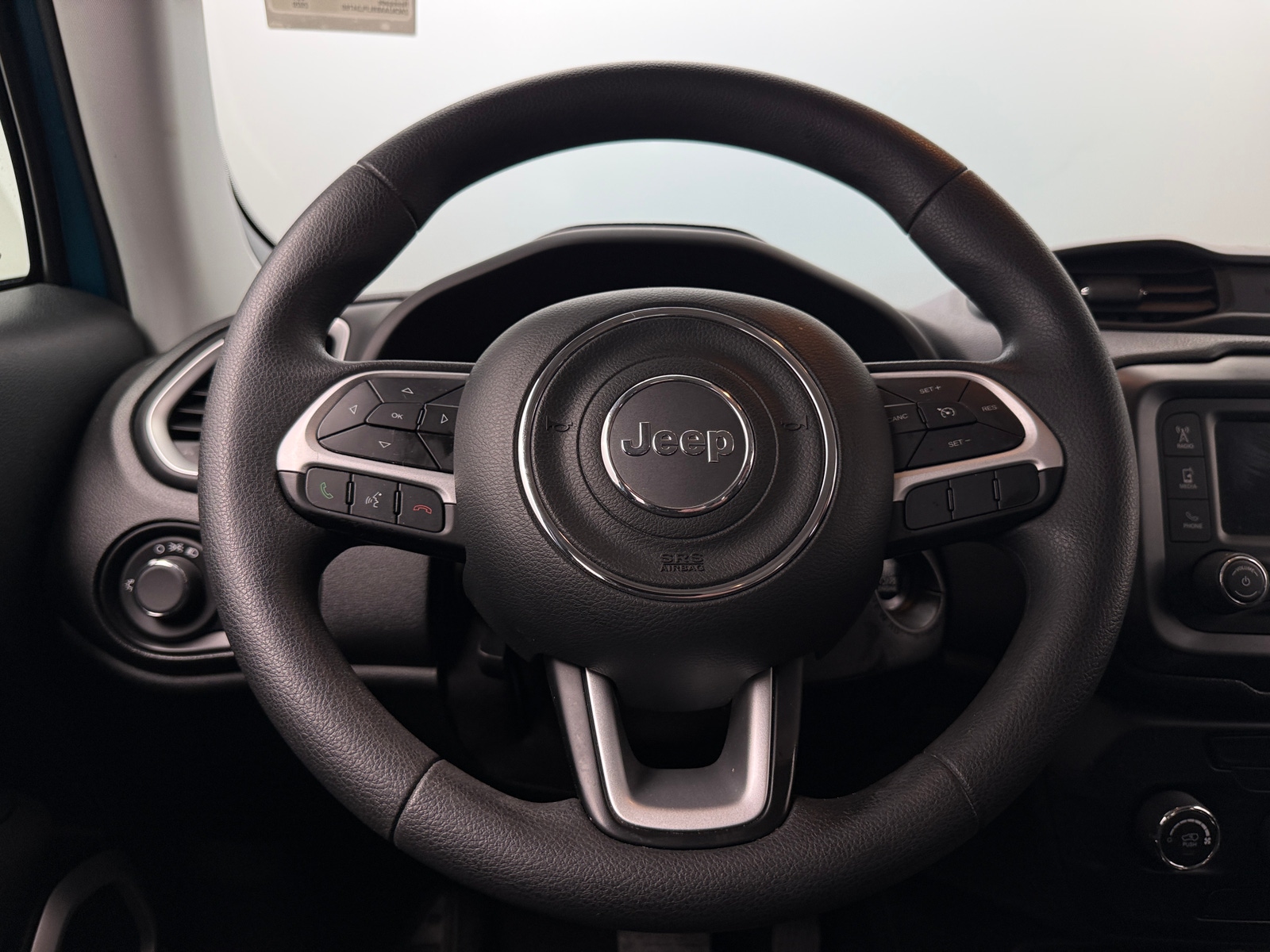 Thumbnail: 2020 Jeep Renegade - 5