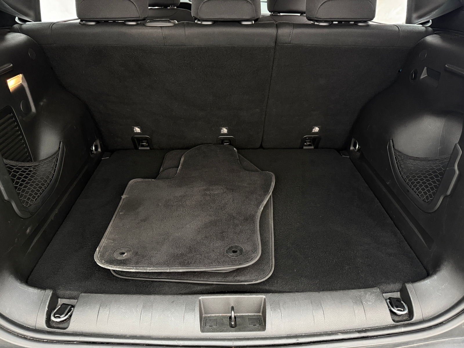 Thumbnail: 2020 Jeep Renegade - 7