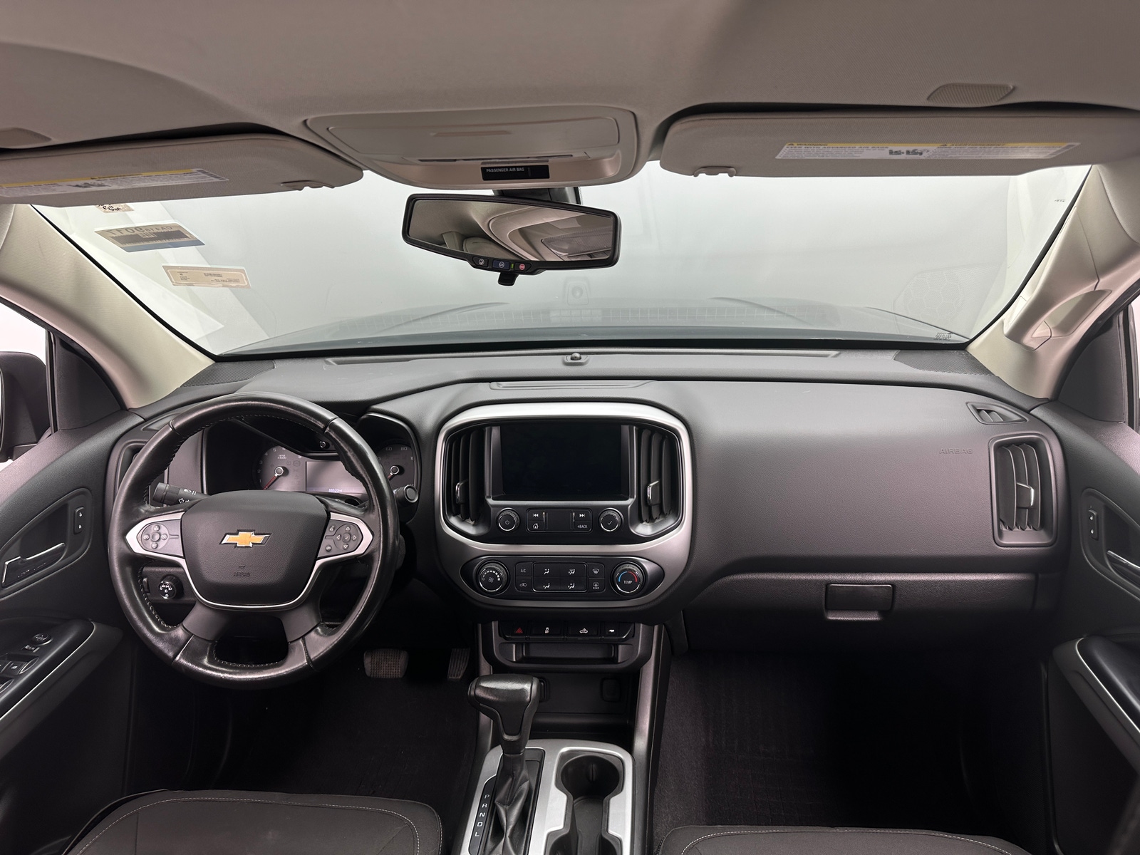 Thumbnail: 2019 Chevrolet Colorado - 3