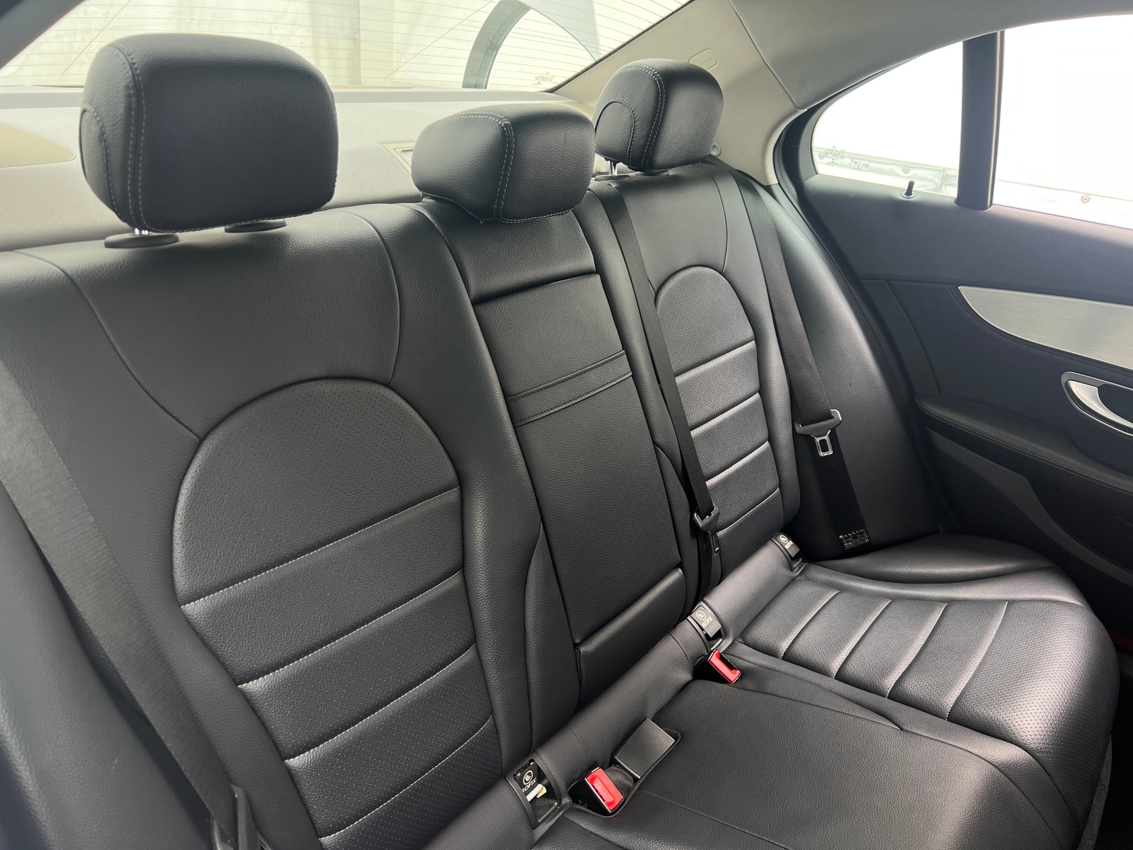 Thumbnail: 2015 Mercedes-Benz C-Class - 5