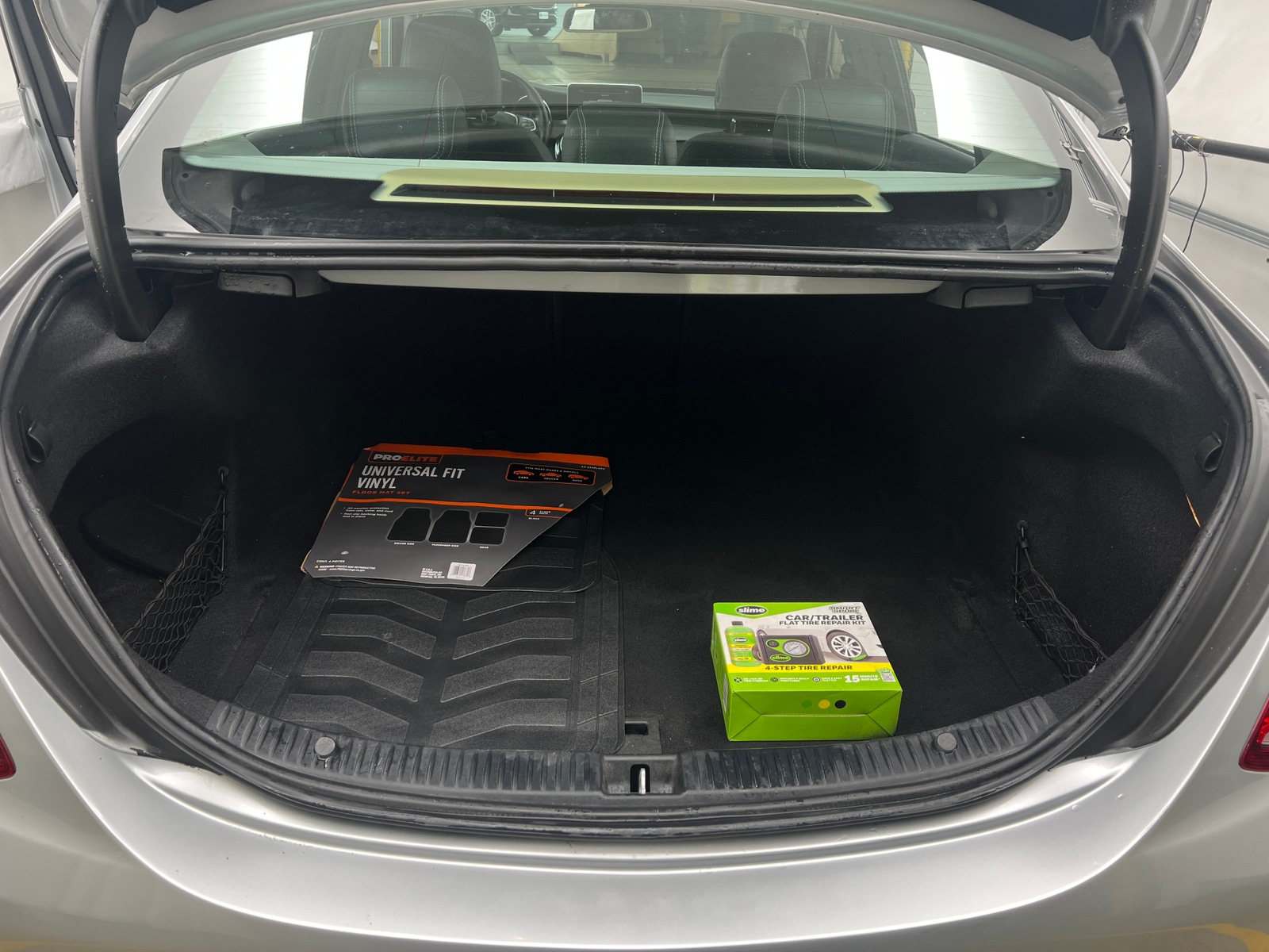 Thumbnail: 2015 Mercedes-Benz C-Class - 6