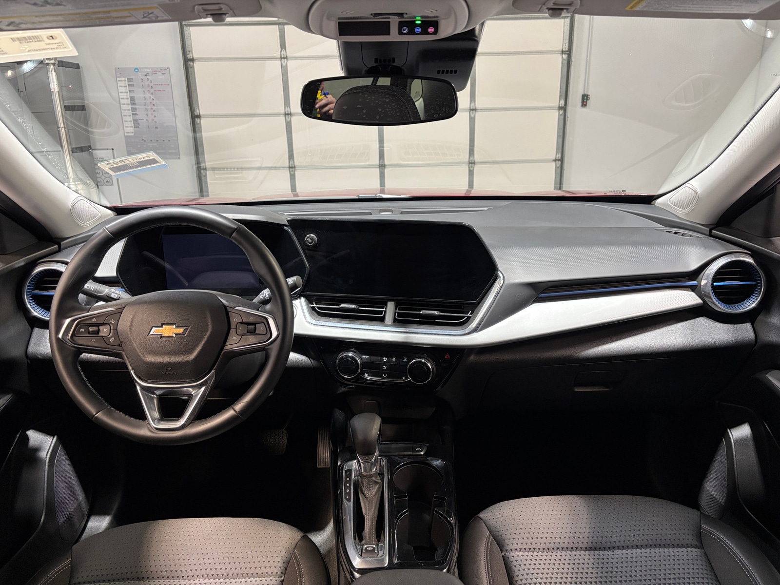 Thumbnail: 2025 Chevrolet Trax - 3