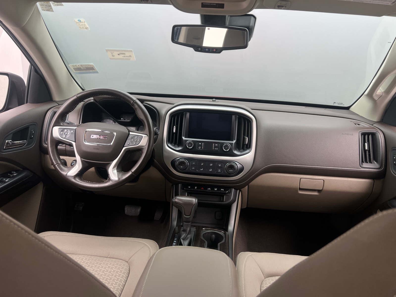 Thumbnail: 2019 GMC Canyon - 3