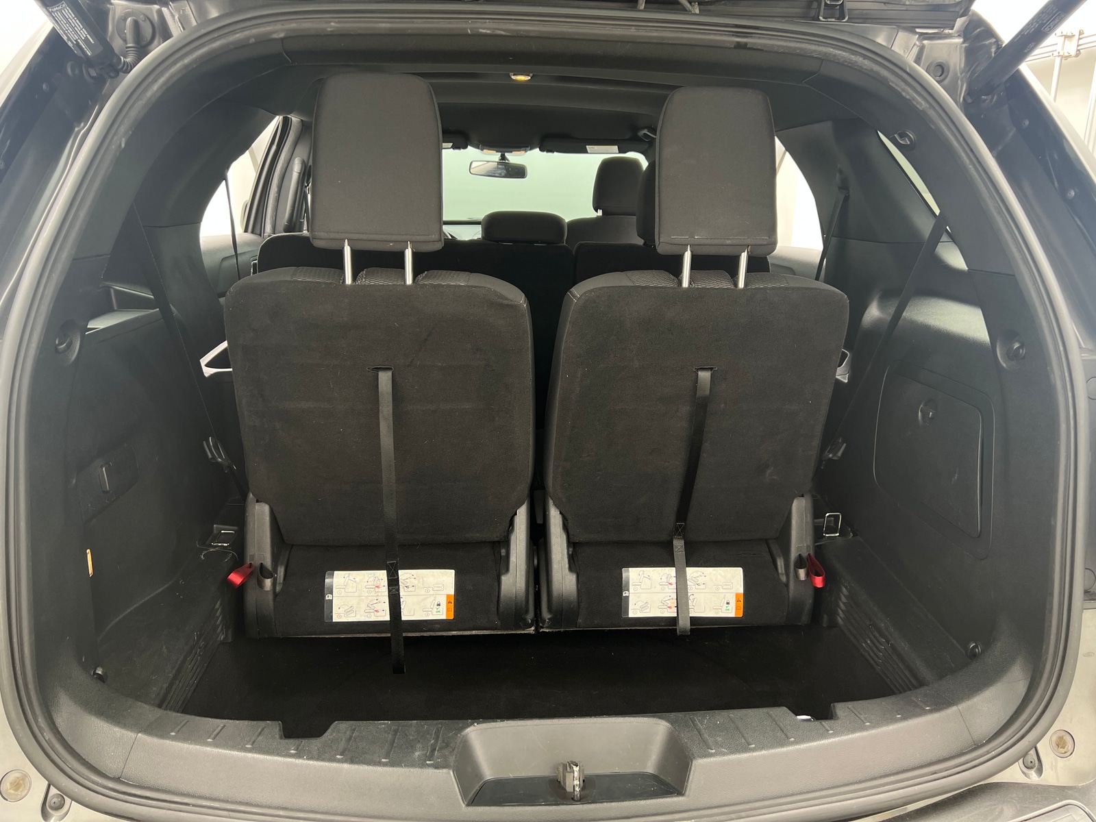 Thumbnail: 2019 Ford Explorer - 7