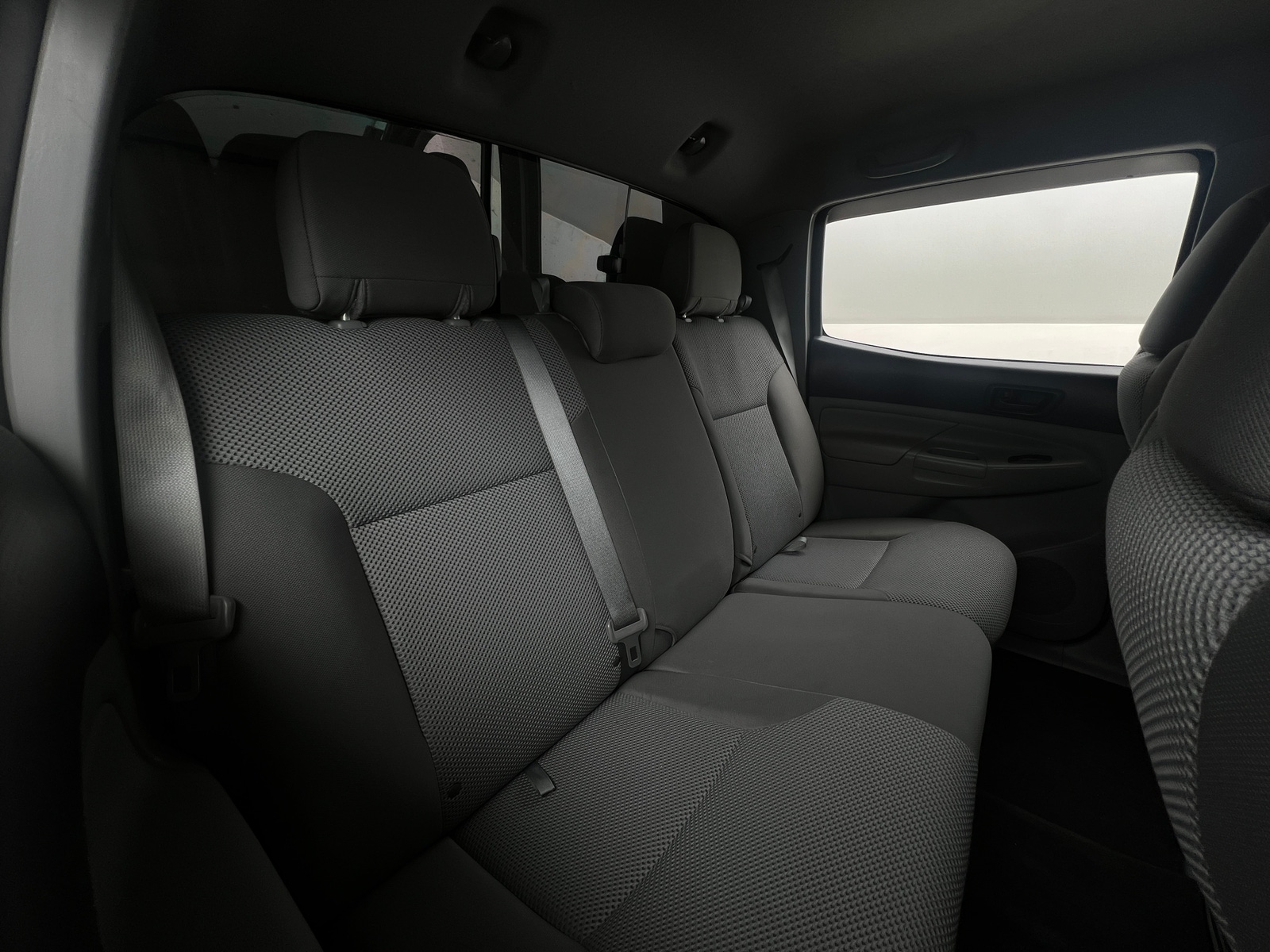 Thumbnail: 2015 Toyota Tacoma - 6