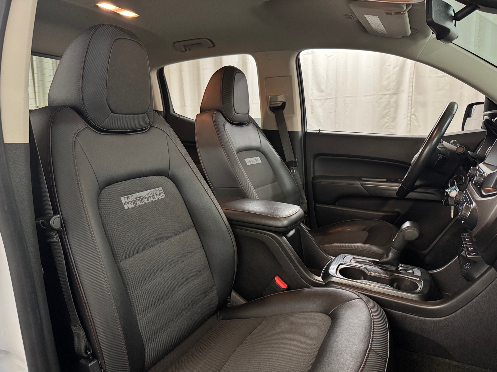 Thumbnail: 2018 GMC Canyon - 2