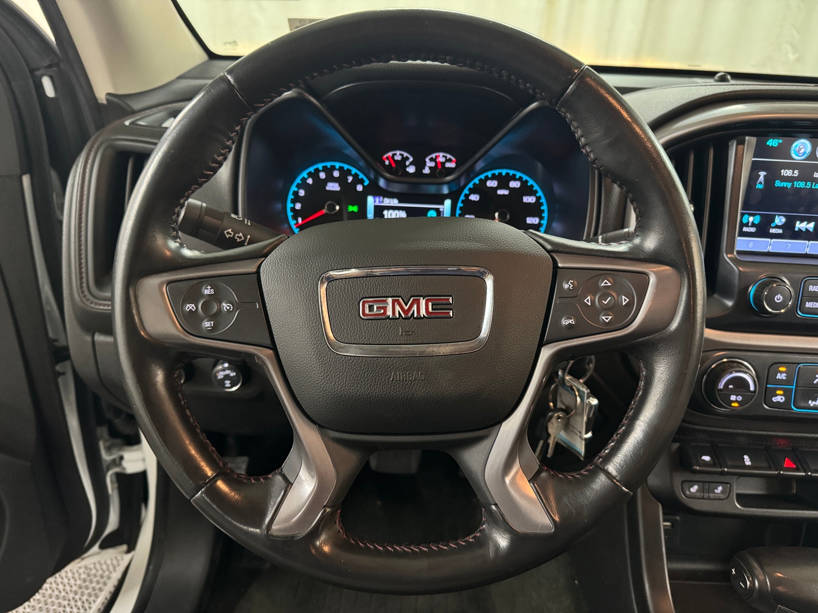 Thumbnail: 2018 GMC Canyon - 5