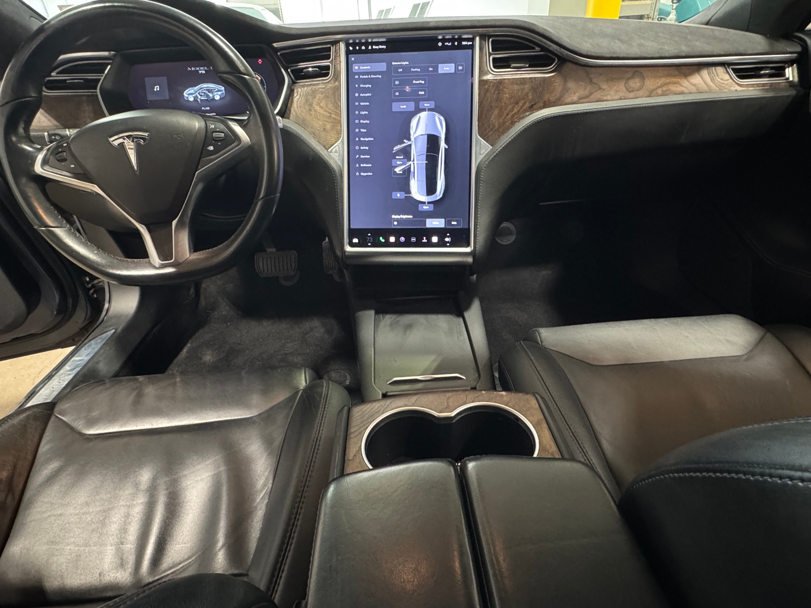 Thumbnail: 2017 Tesla Model S - 2