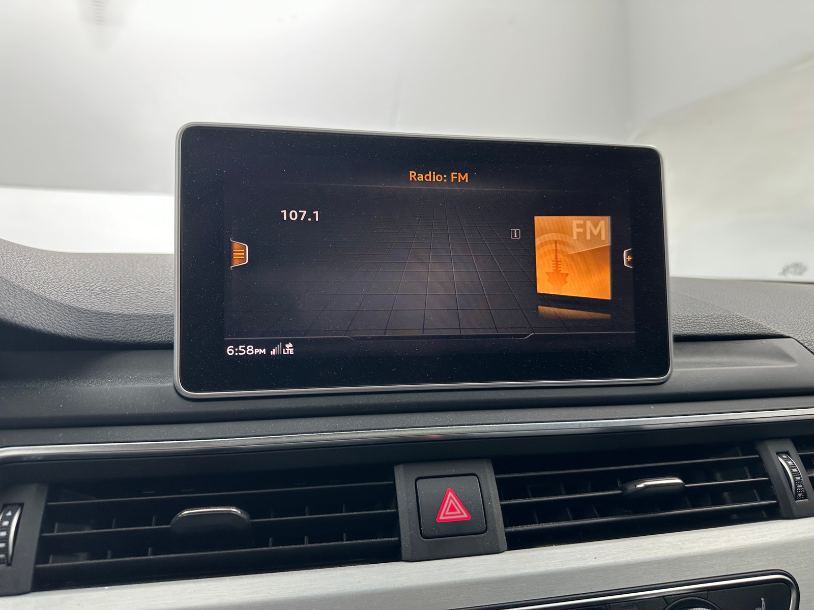 Thumbnail: 2019 Audi S4 - 3