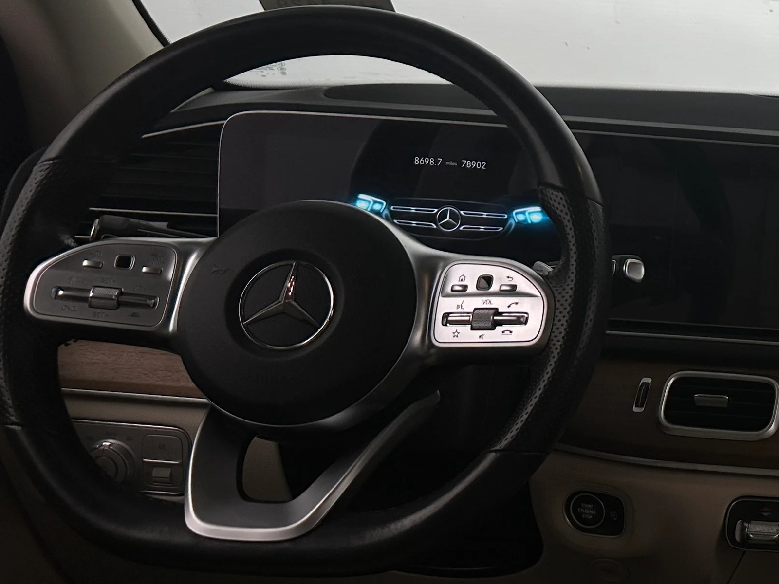 Thumbnail: 2022 Mercedes-Benz GLS - 4