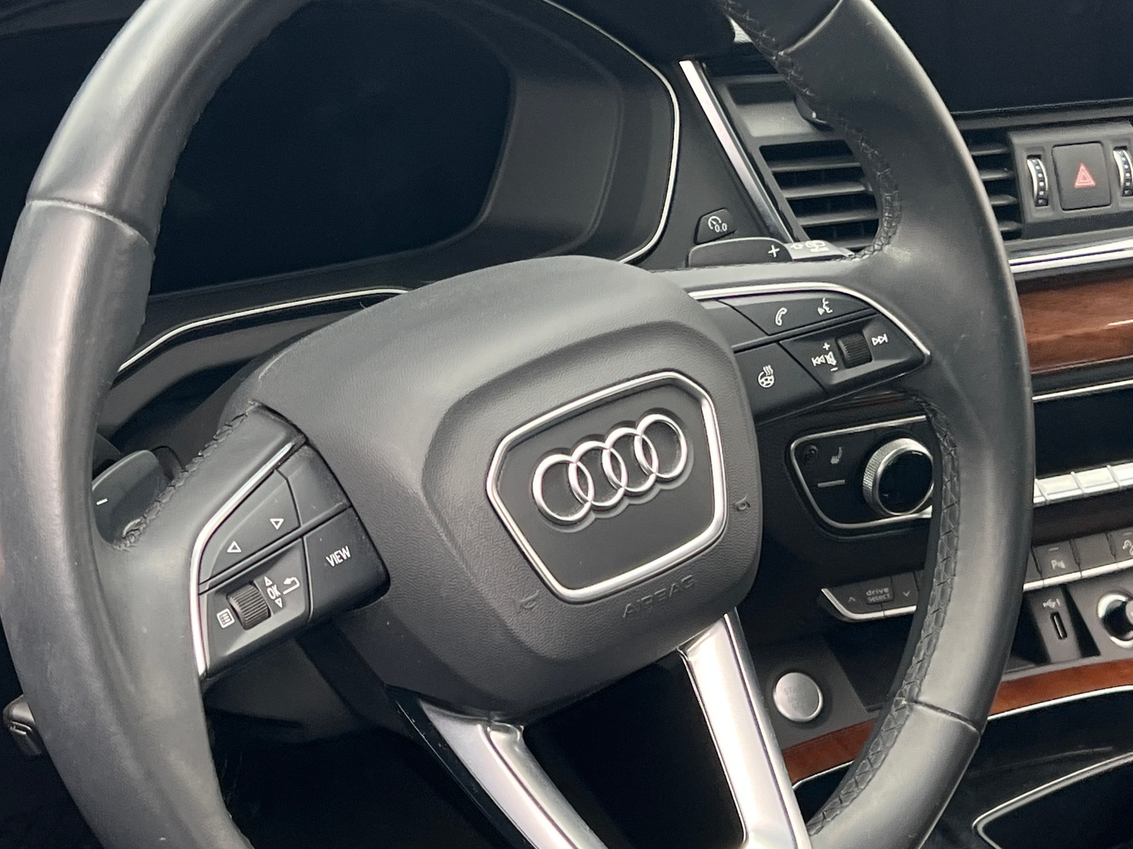 Thumbnail: 2021 Audi Q5 - 4