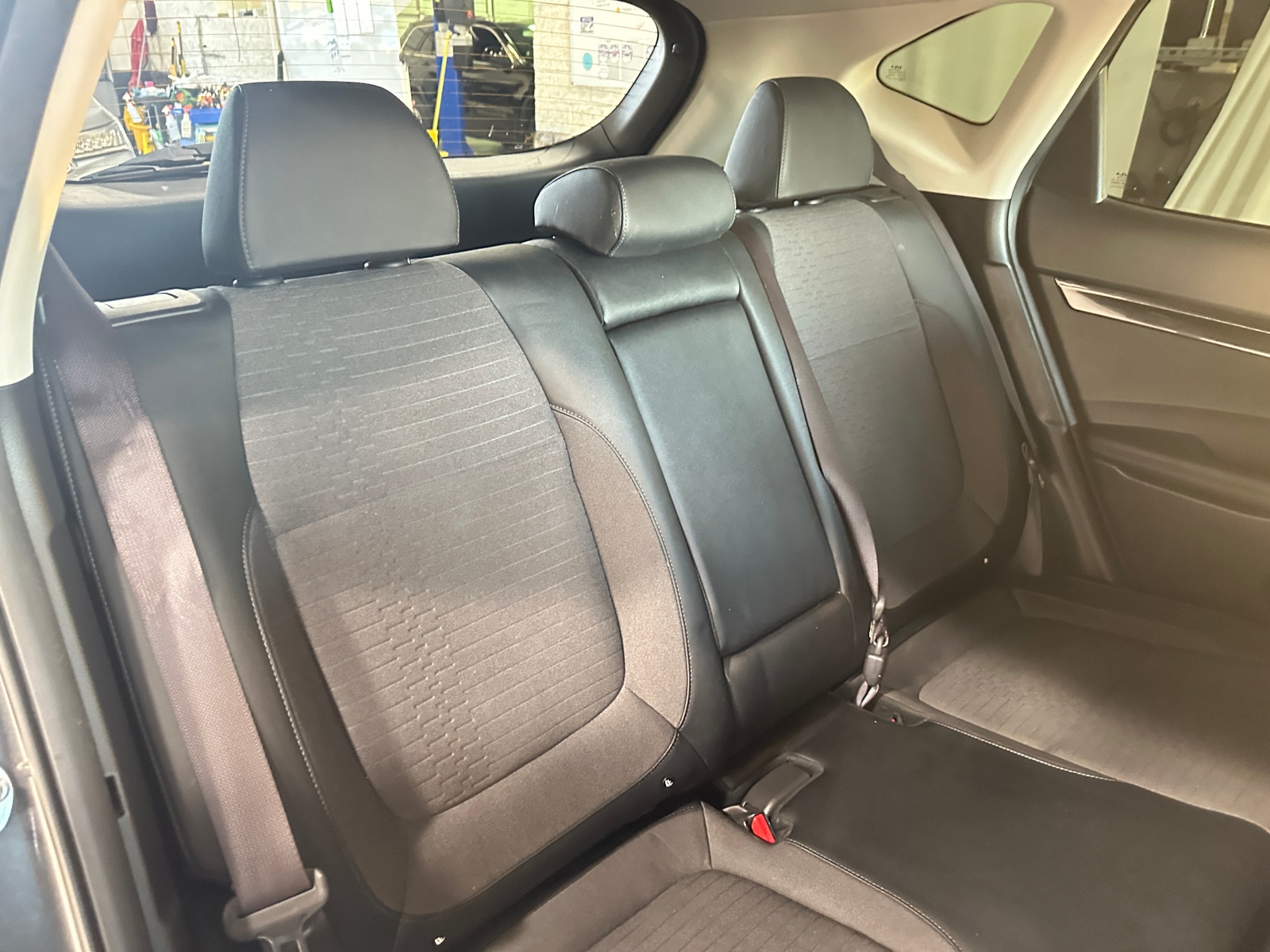 Thumbnail: 2023 Kia Seltos - 6