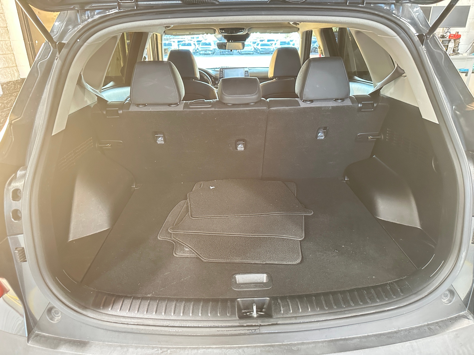 Thumbnail: 2023 Kia Seltos - 7