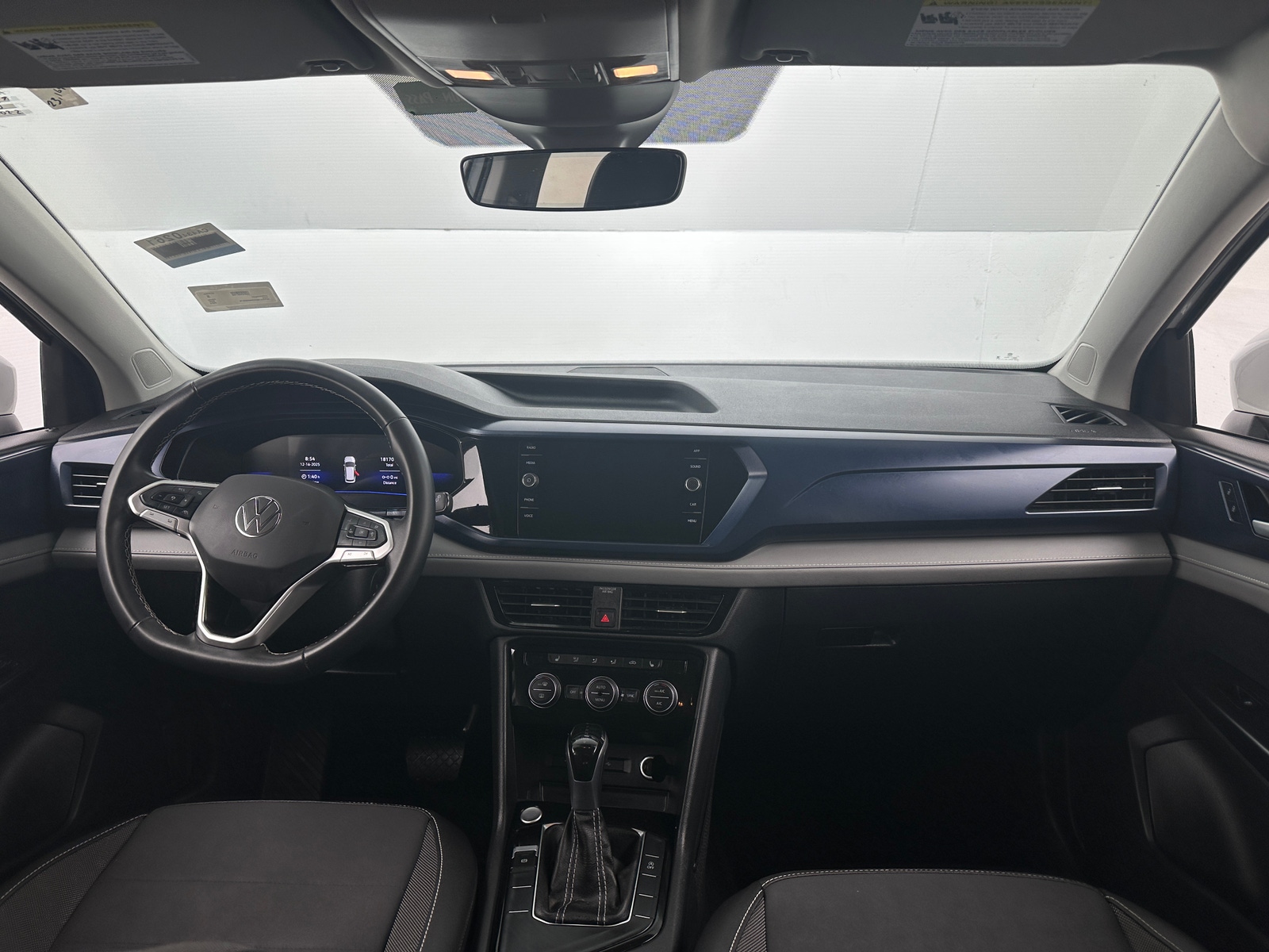 Thumbnail: 2024 Volkswagen Taos - 2