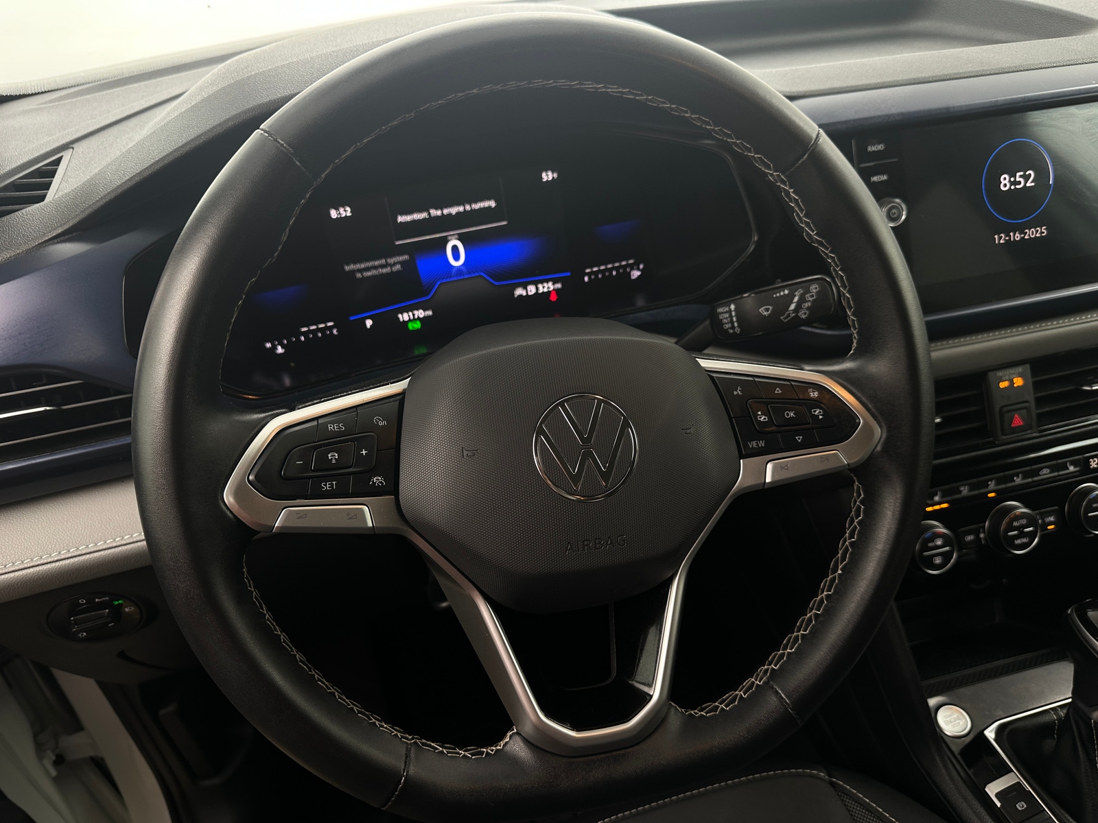 Thumbnail: 2024 Volkswagen Taos - 4