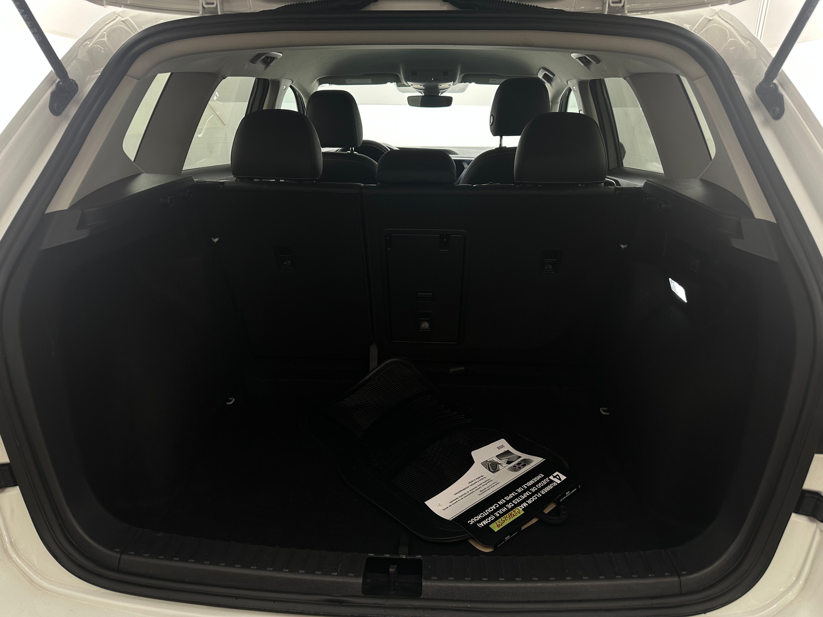 Thumbnail: 2024 Volkswagen Taos - 6