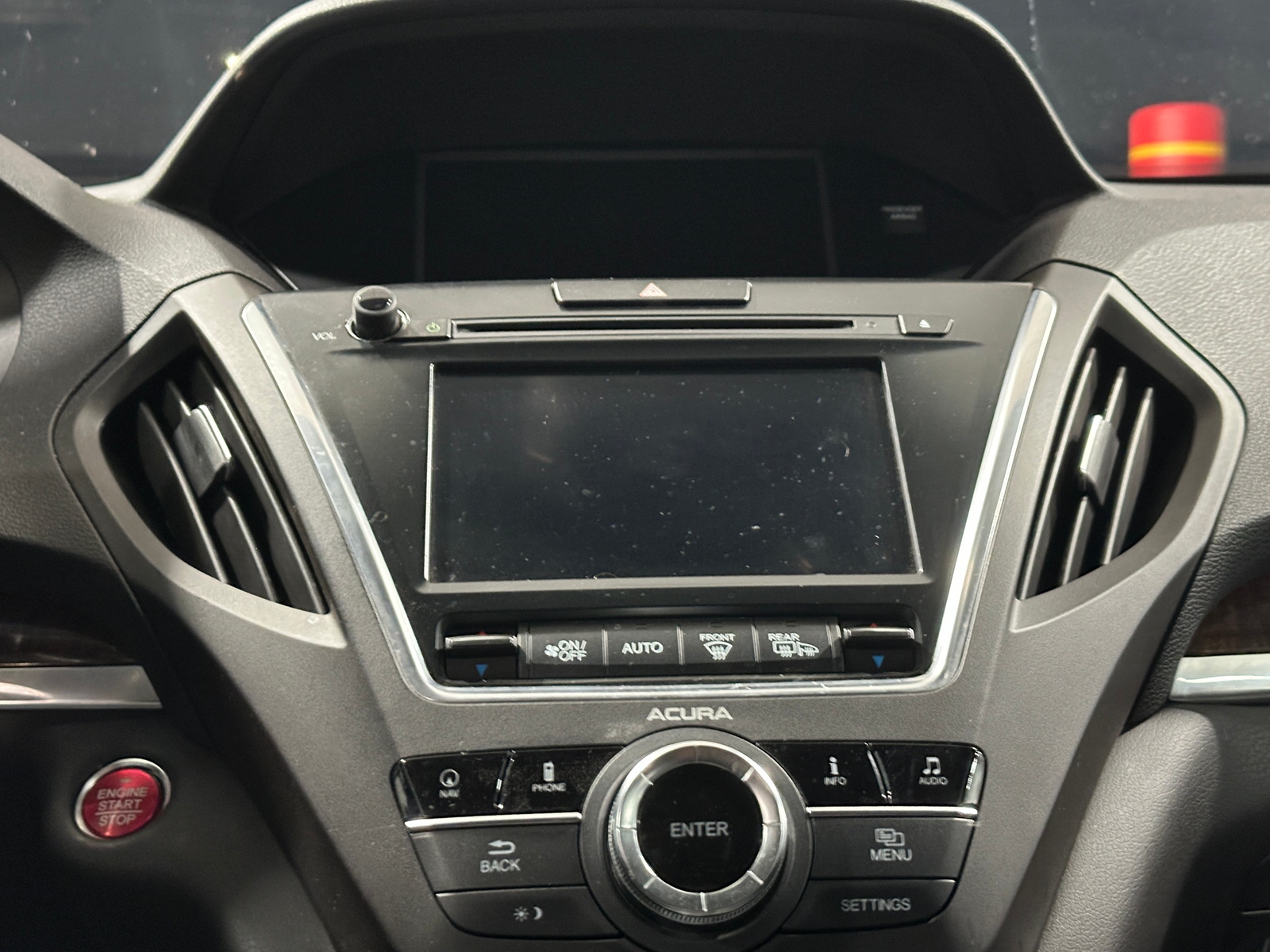 Thumbnail: 2017 Acura MDX - 3