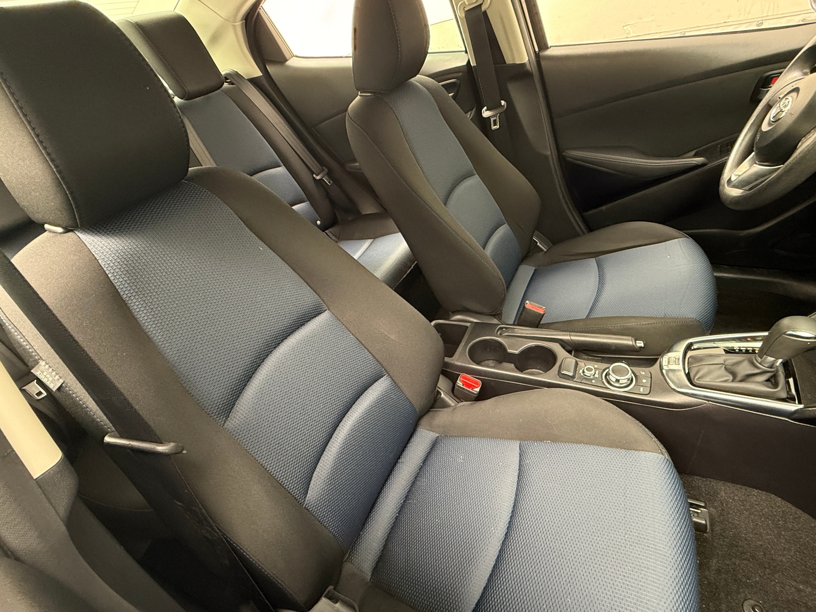 Thumbnail: 2018 Toyota Yaris iA - 2