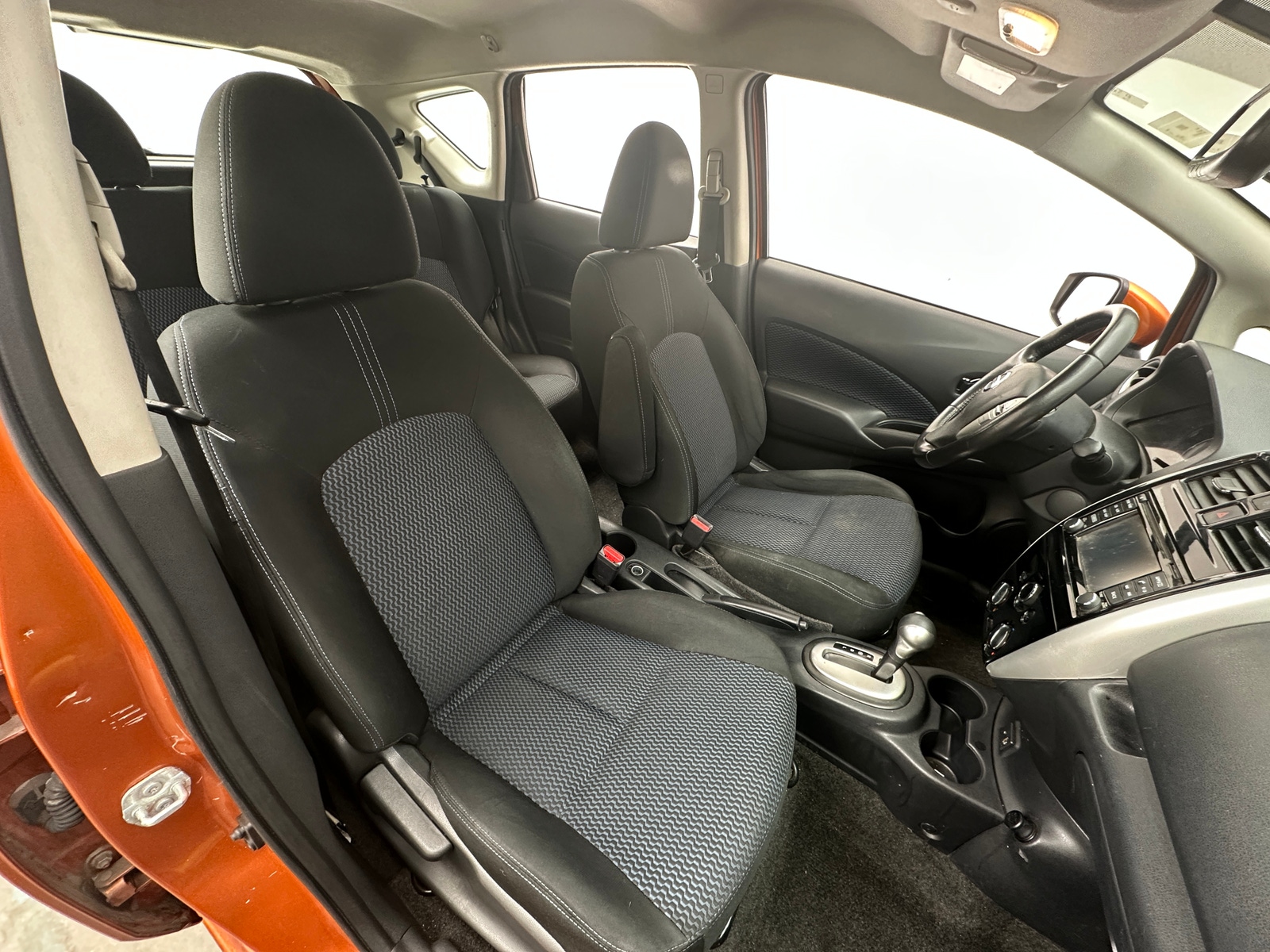 Thumbnail: 2017 Nissan Versa Note - 2