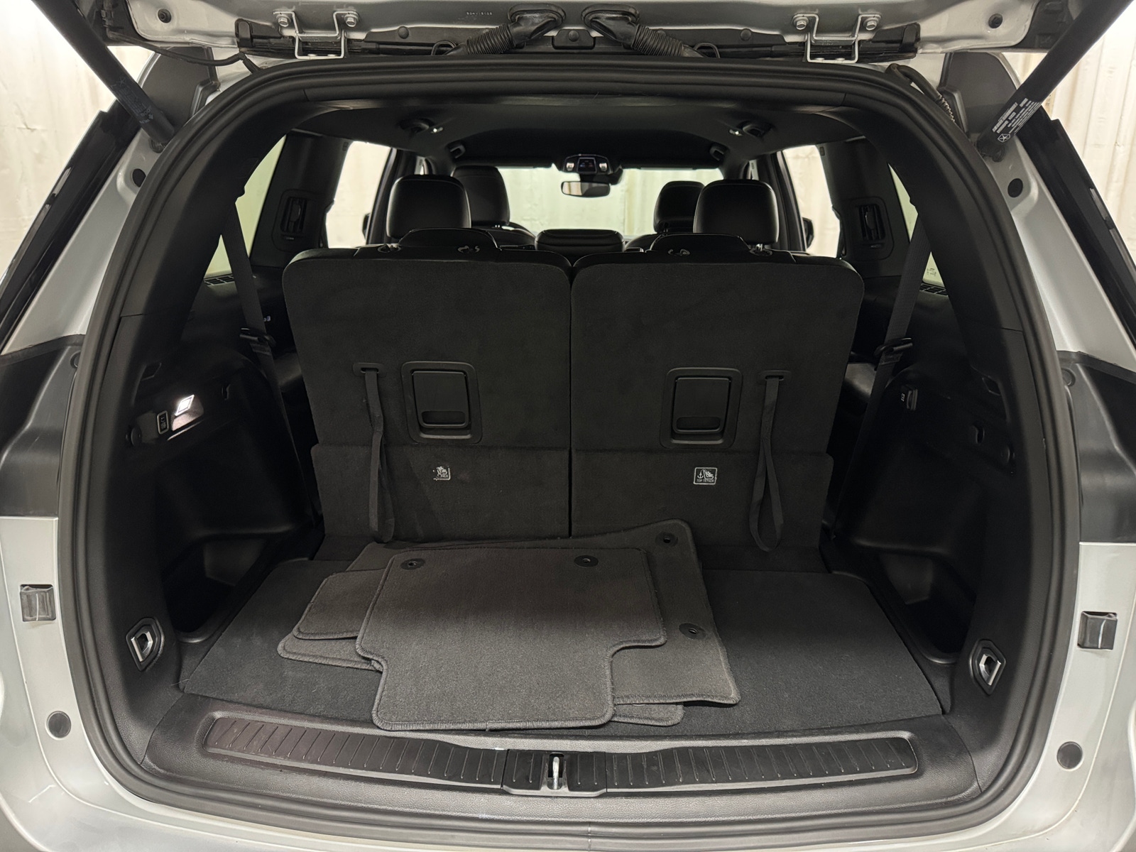 Thumbnail: 2024 Jeep Grand Cherokee L - 6