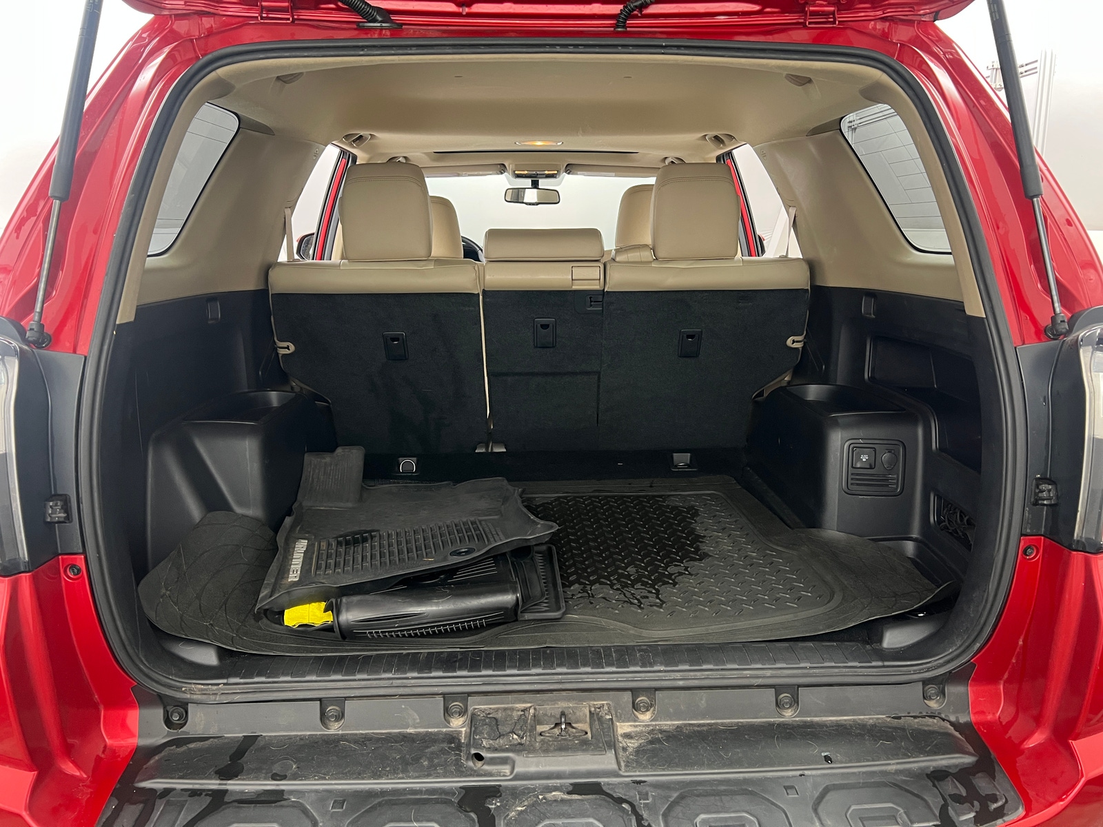 Thumbnail: 2019 Toyota 4Runner - 6