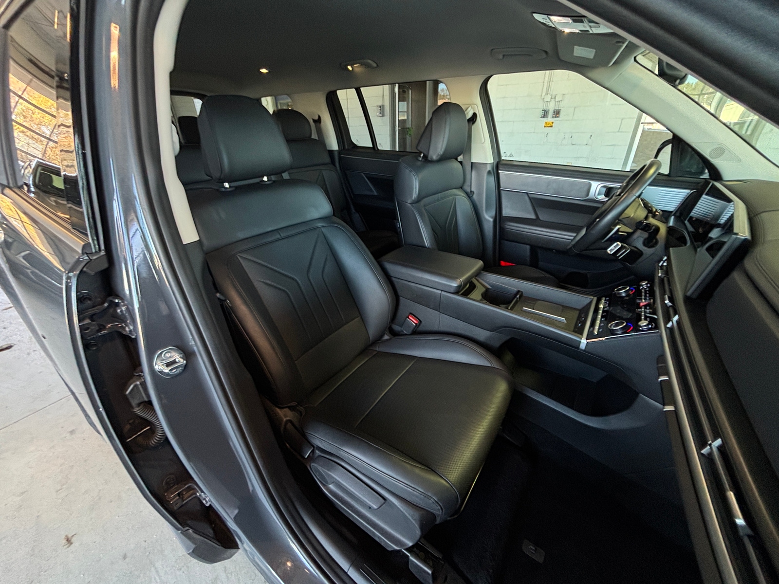 Thumbnail: 2025 Hyundai Santa Fe - 2