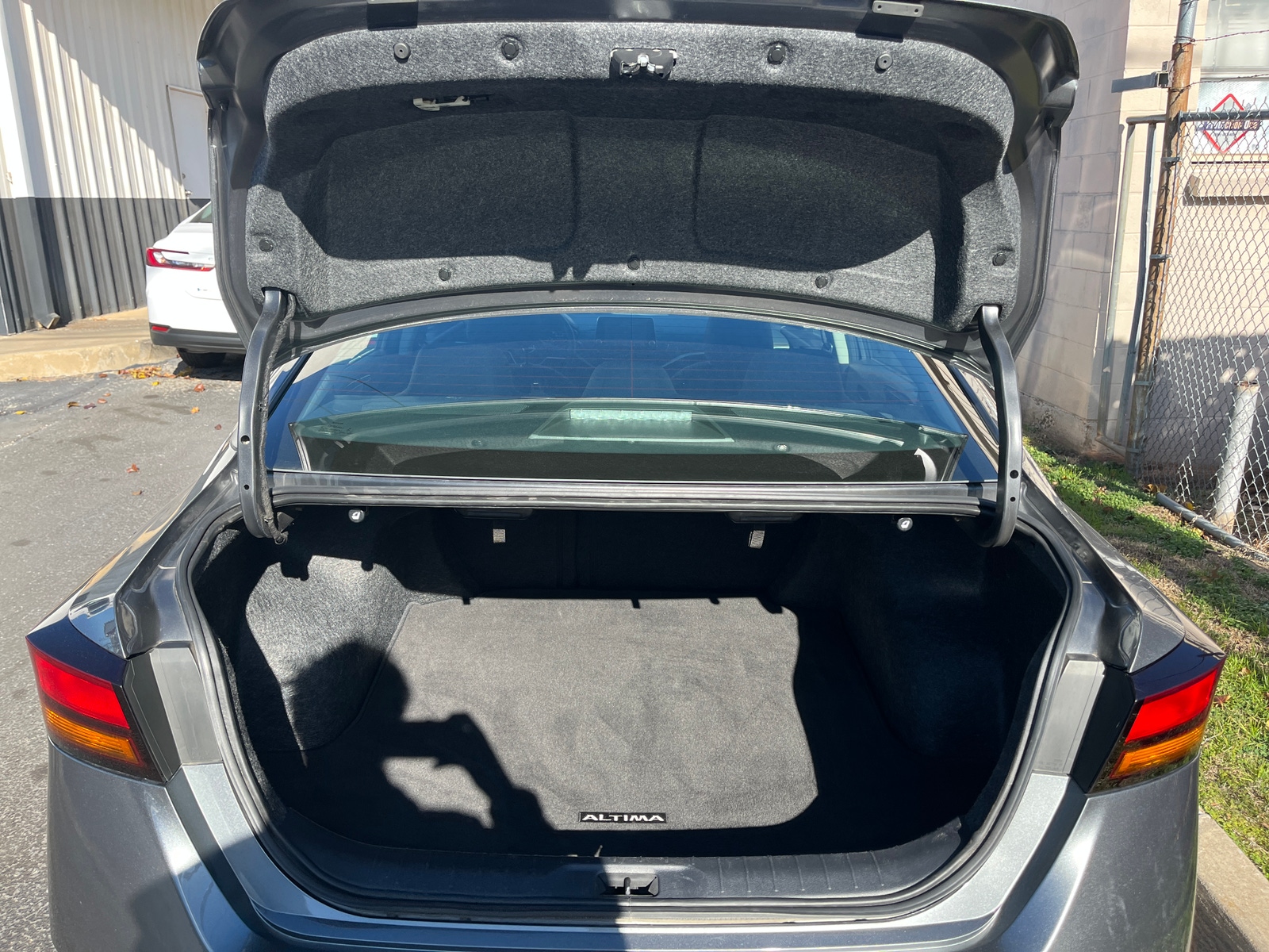 Thumbnail: 2025 Nissan Altima - 6