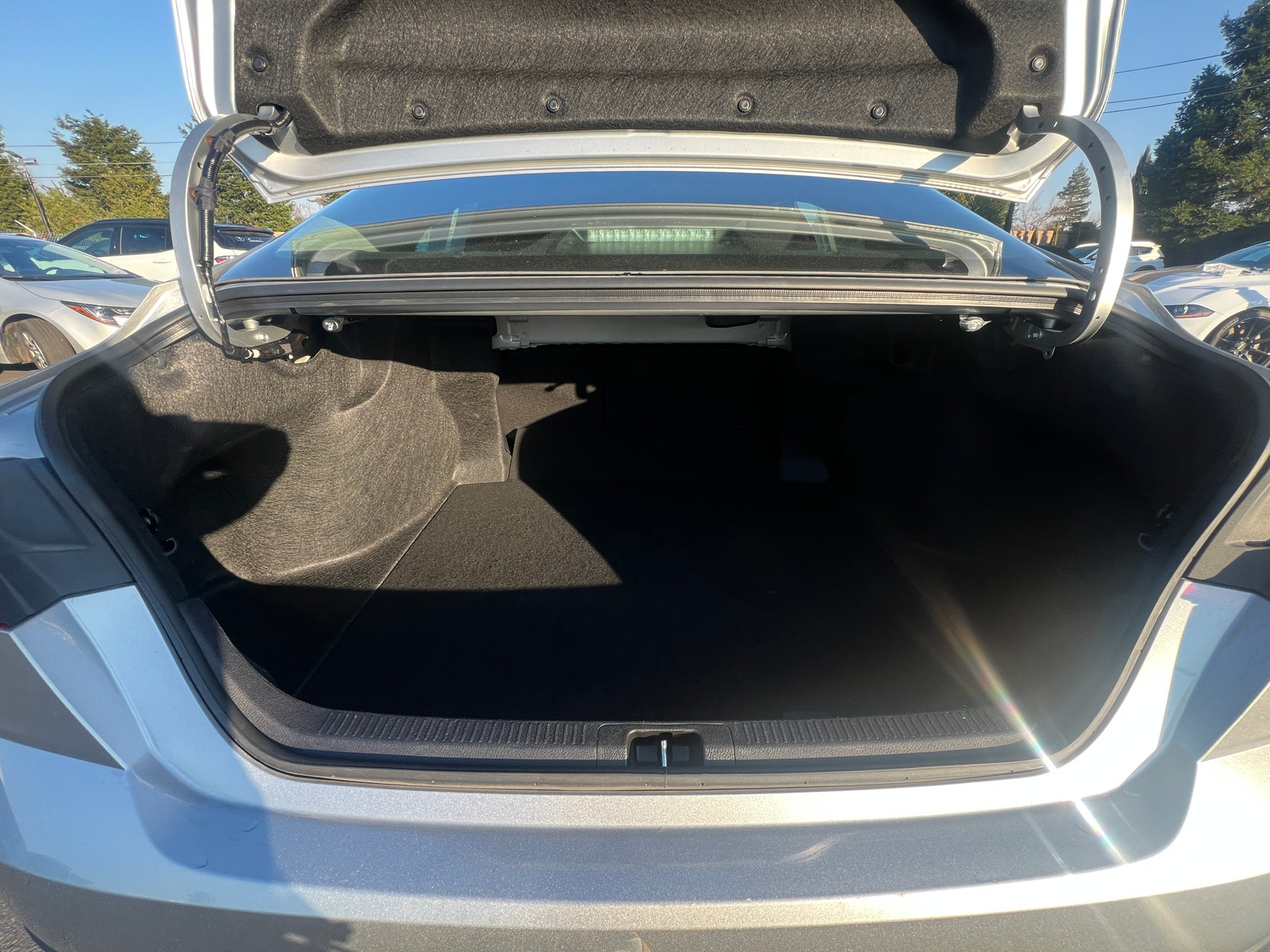 Thumbnail: 2025 Toyota Camry - 6