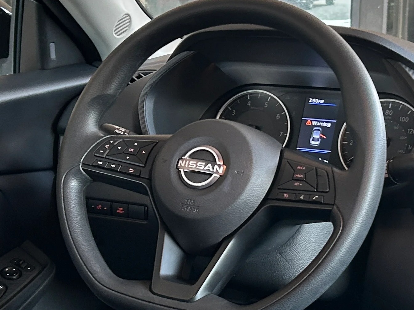 Thumbnail: 2025 Nissan Sentra - 4