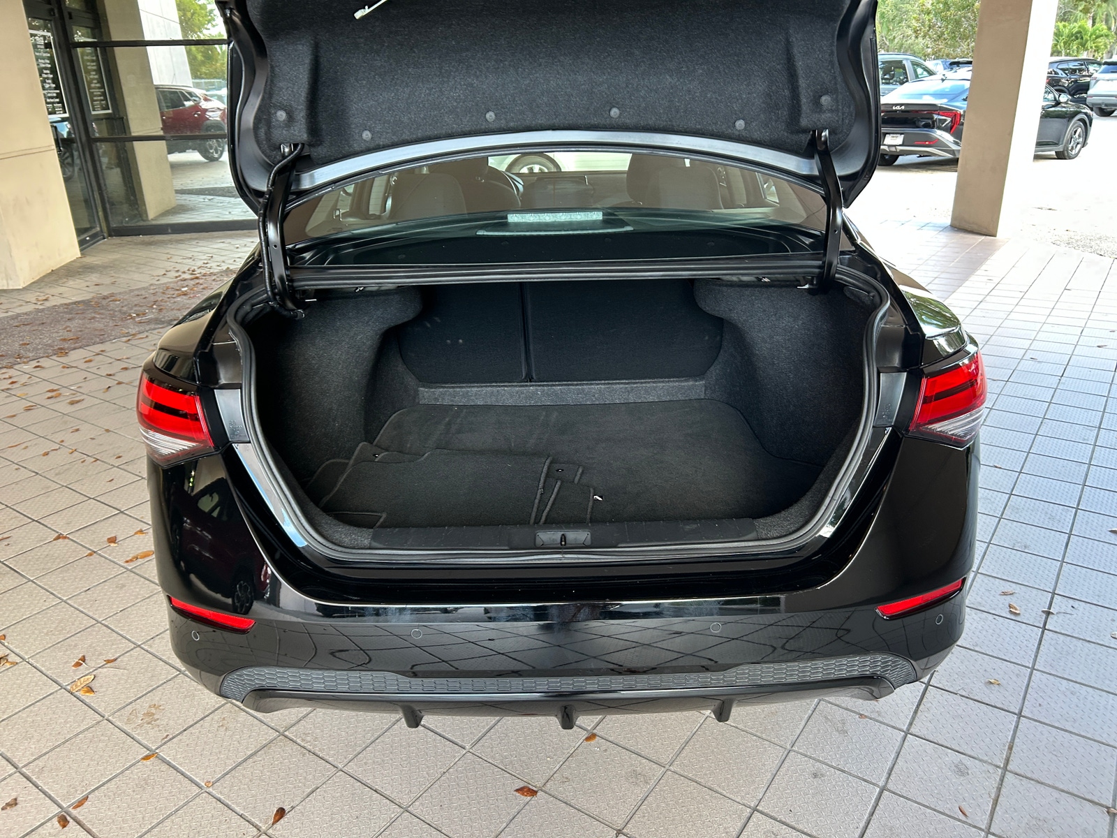 Thumbnail: 2025 Nissan Sentra - 5