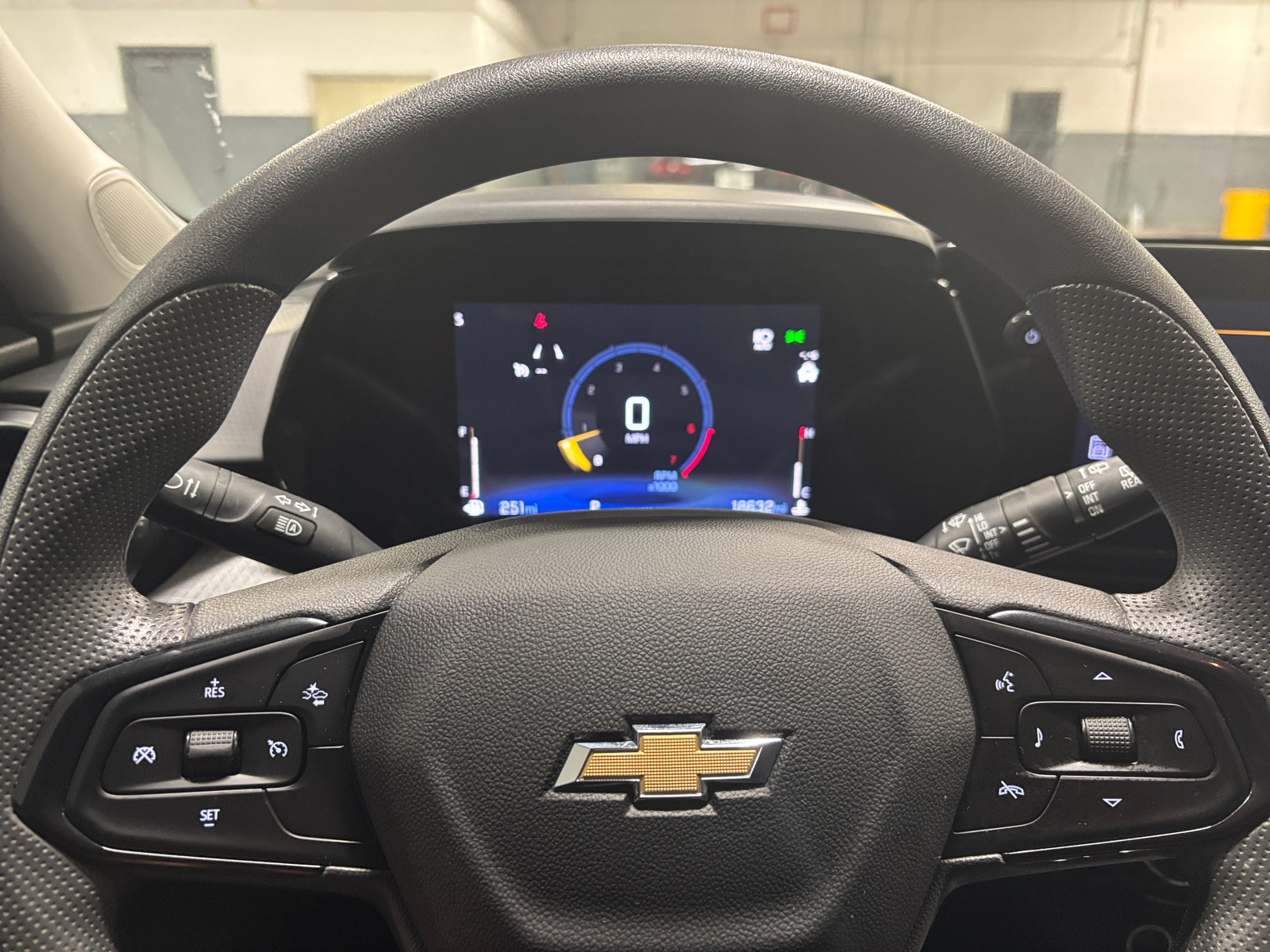 Thumbnail: 2025 Chevrolet Trax - 5