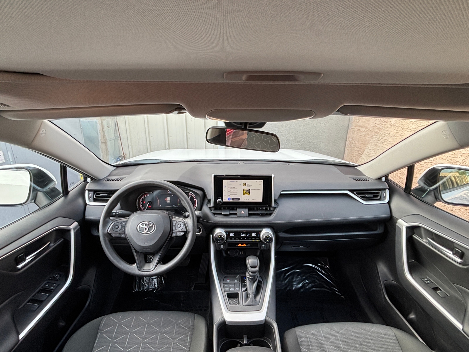 Thumbnail: 2025 Toyota RAV4 - 3