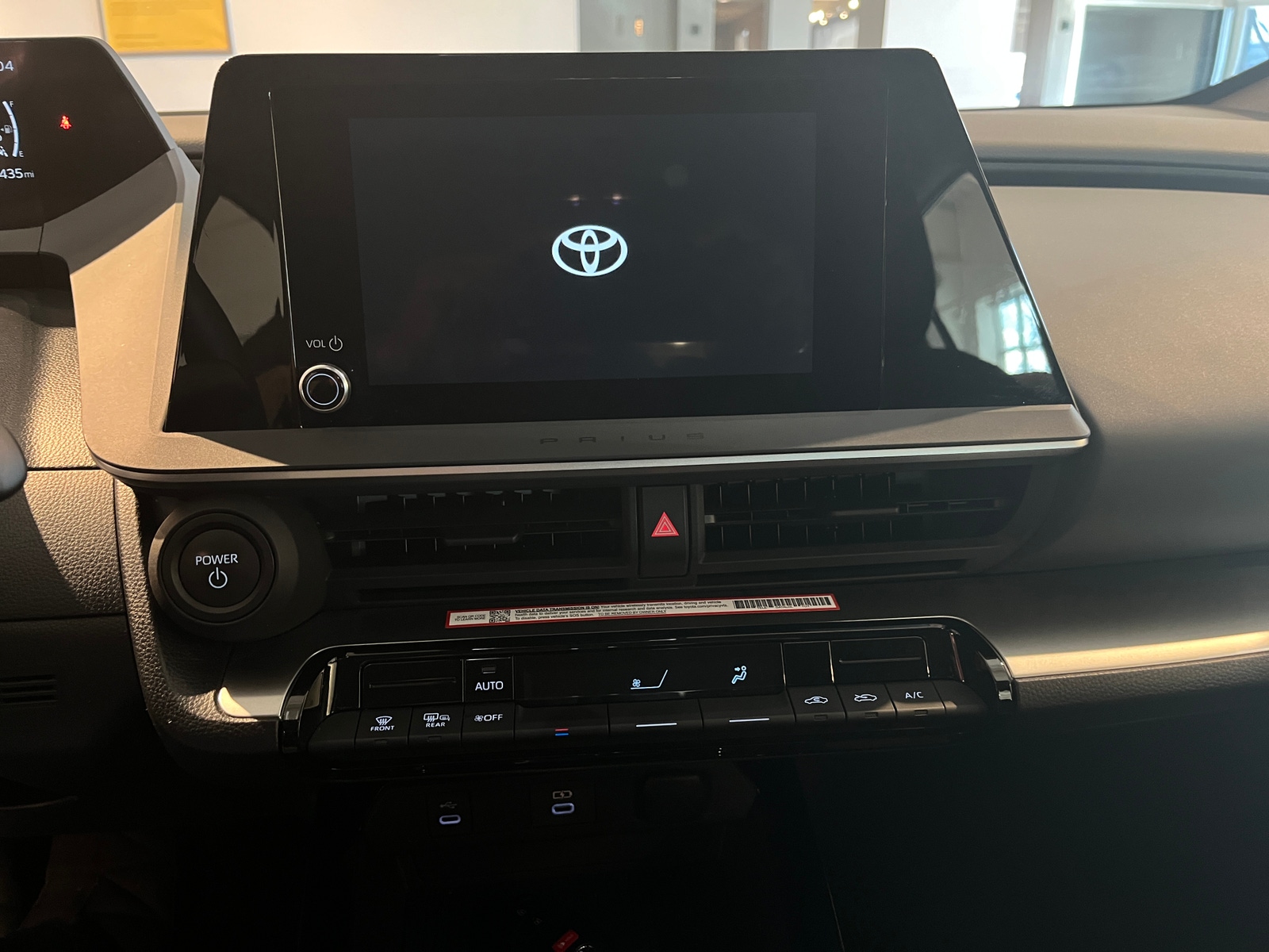 Thumbnail: 2025 Toyota Prius - 4