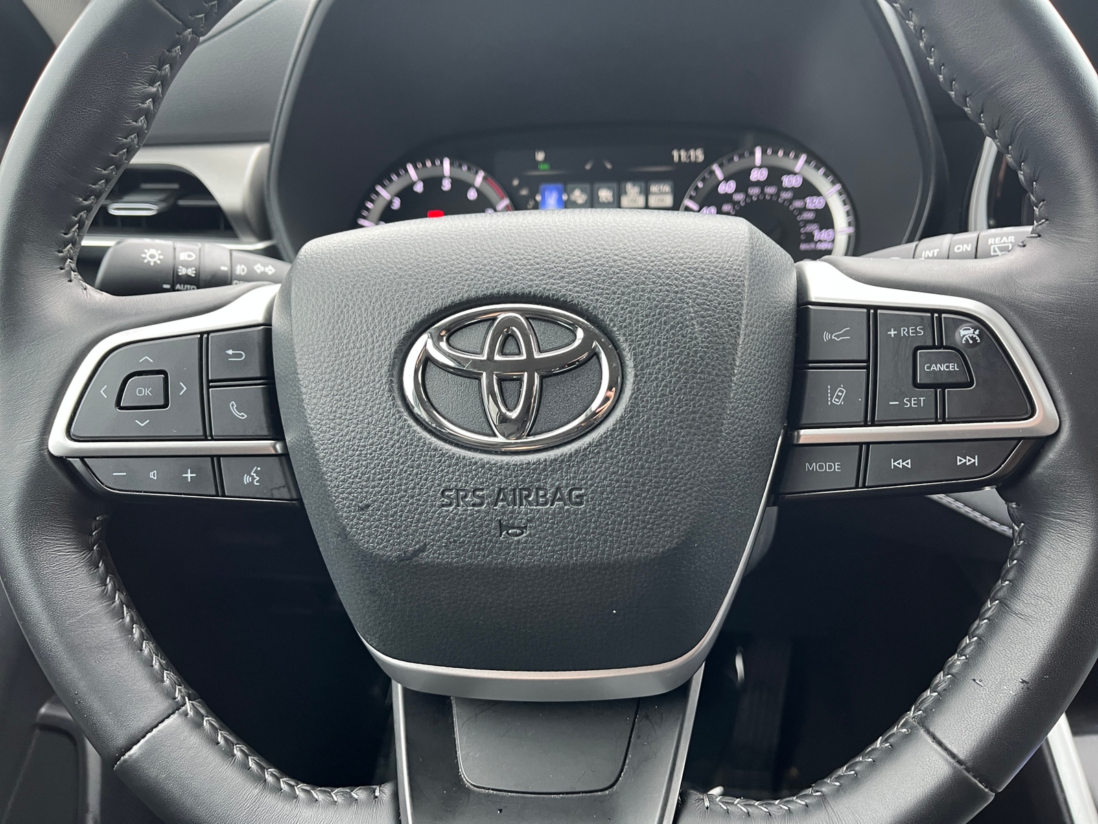 Thumbnail: 2025 Toyota Highlander - 5