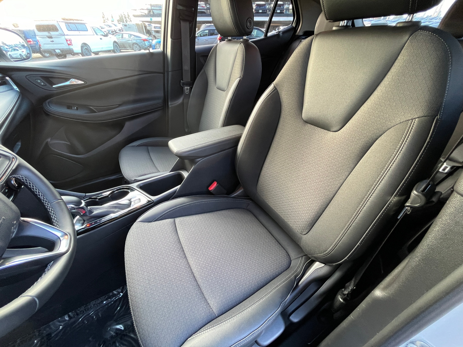 Thumbnail: 2025 Buick Encore GX - 2