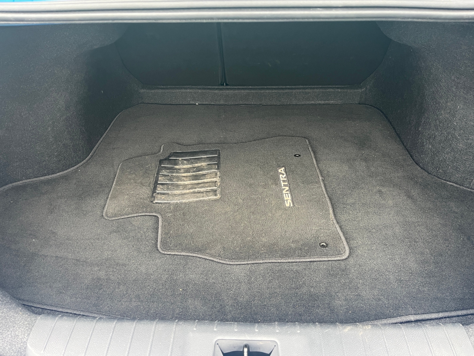 Thumbnail: 2025 Nissan Sentra - 4