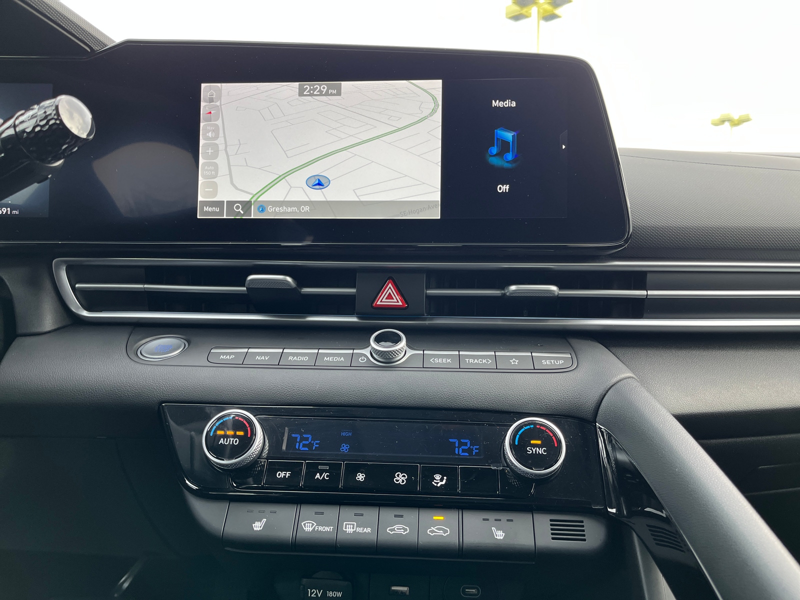 Thumbnail: 2025 Hyundai Elantra - 4