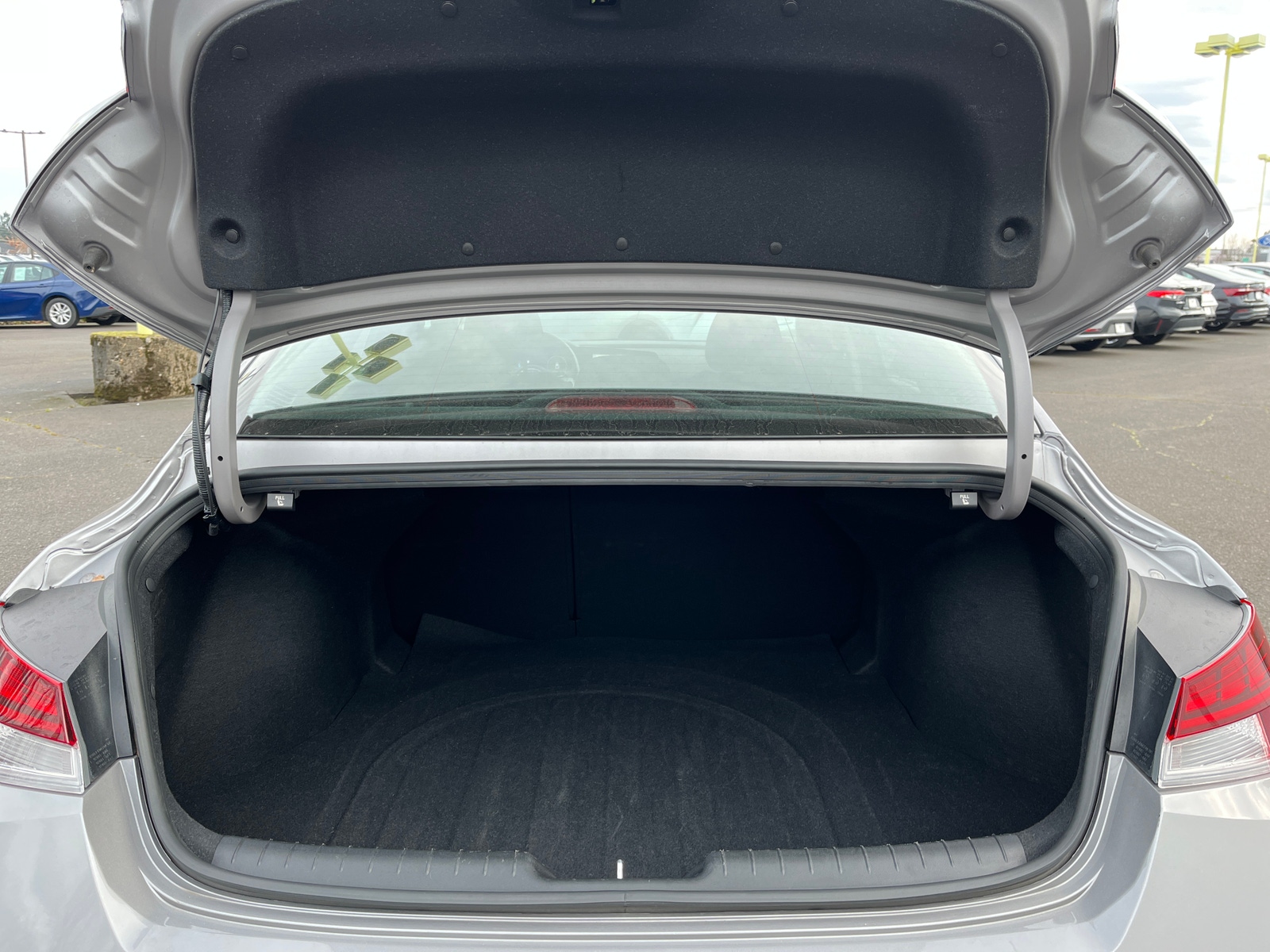 Thumbnail: 2025 Hyundai Elantra - 6