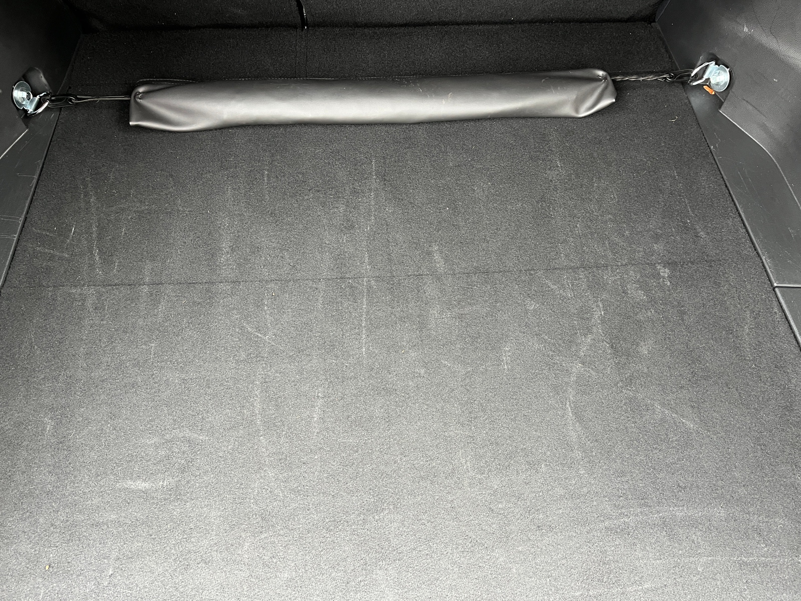 Thumbnail: 2025 Toyota RAV4 - 6