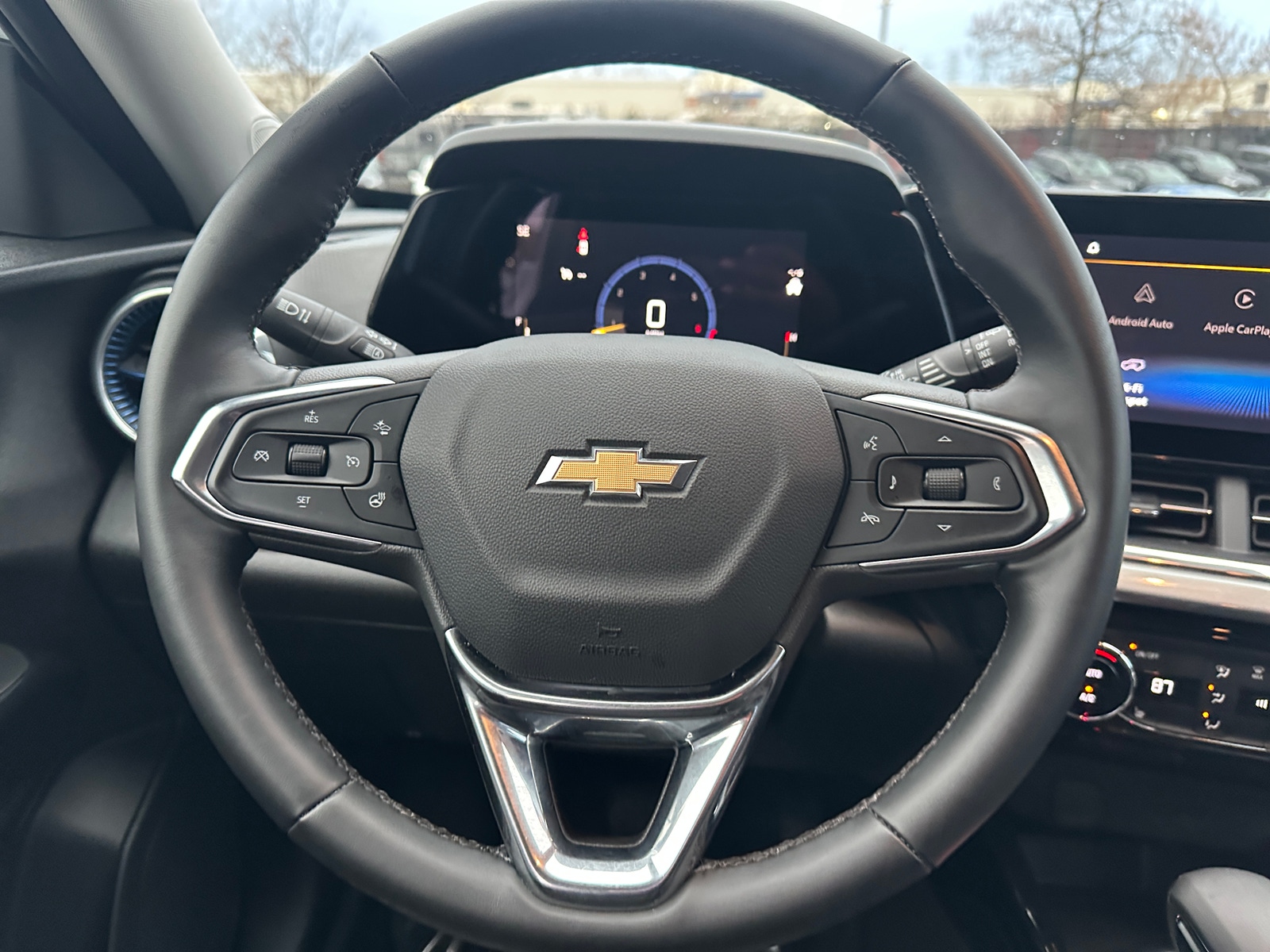 Thumbnail: 2025 Chevrolet Trax - 4