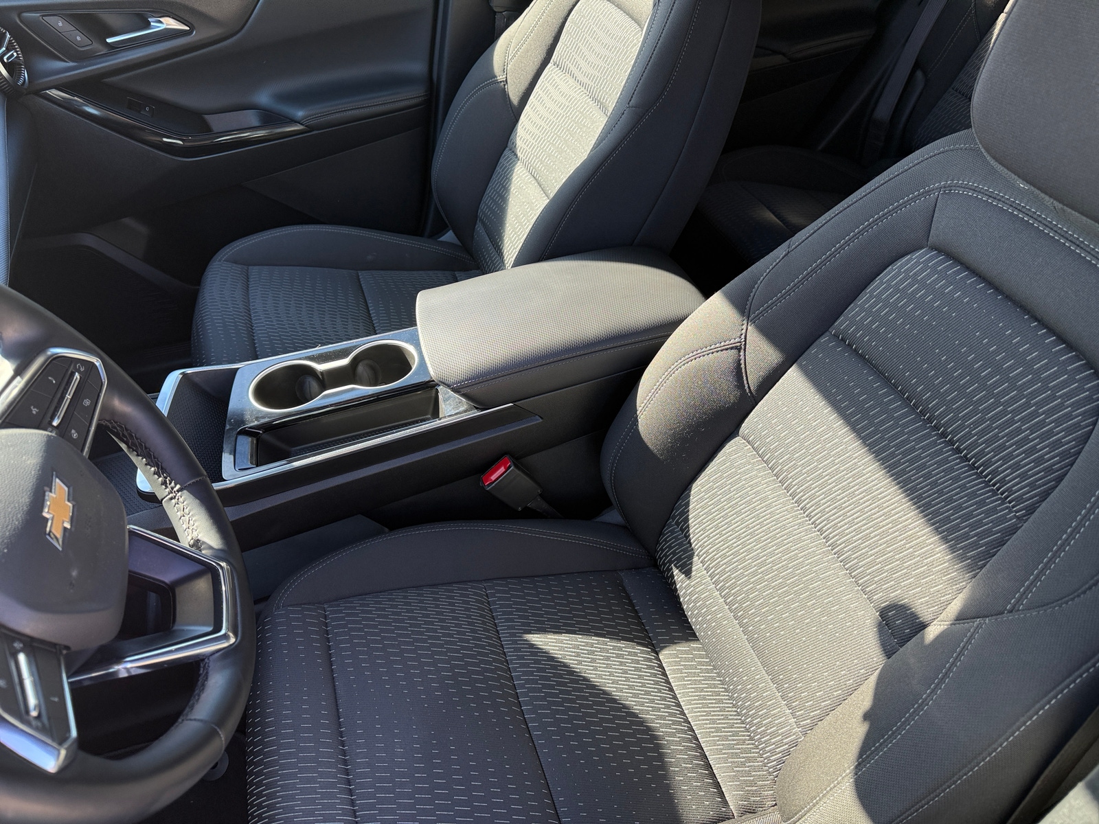 Thumbnail: 2025 Chevrolet Equinox - 2