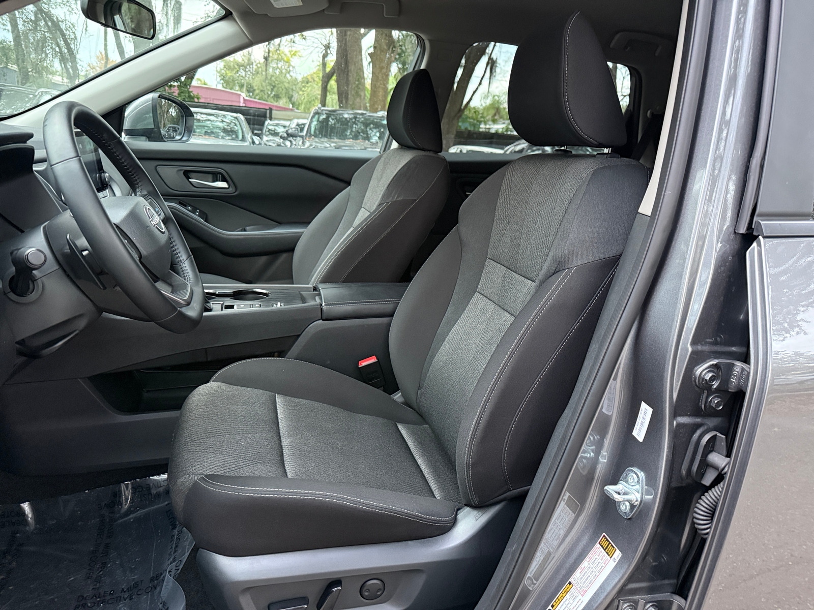 Thumbnail: 2025 Nissan Rogue - 2