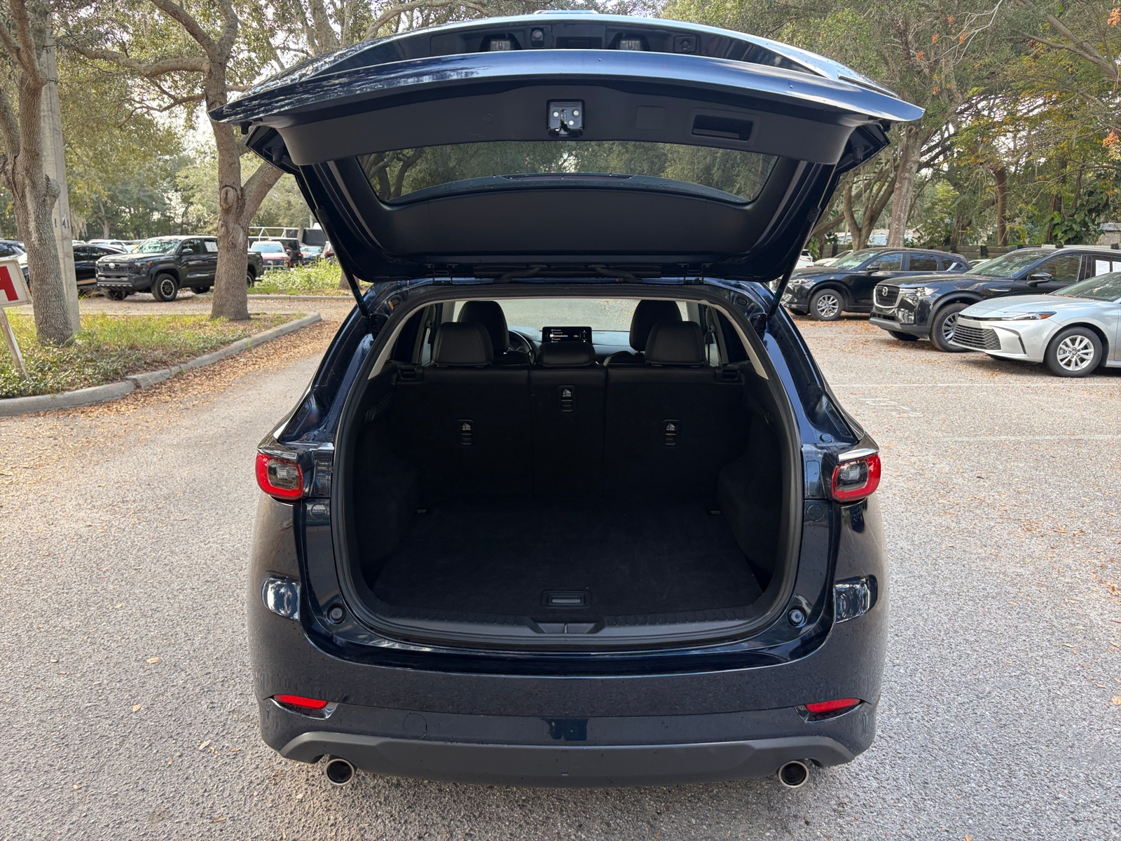 Thumbnail: 2025 Mazda CX-5 - 4