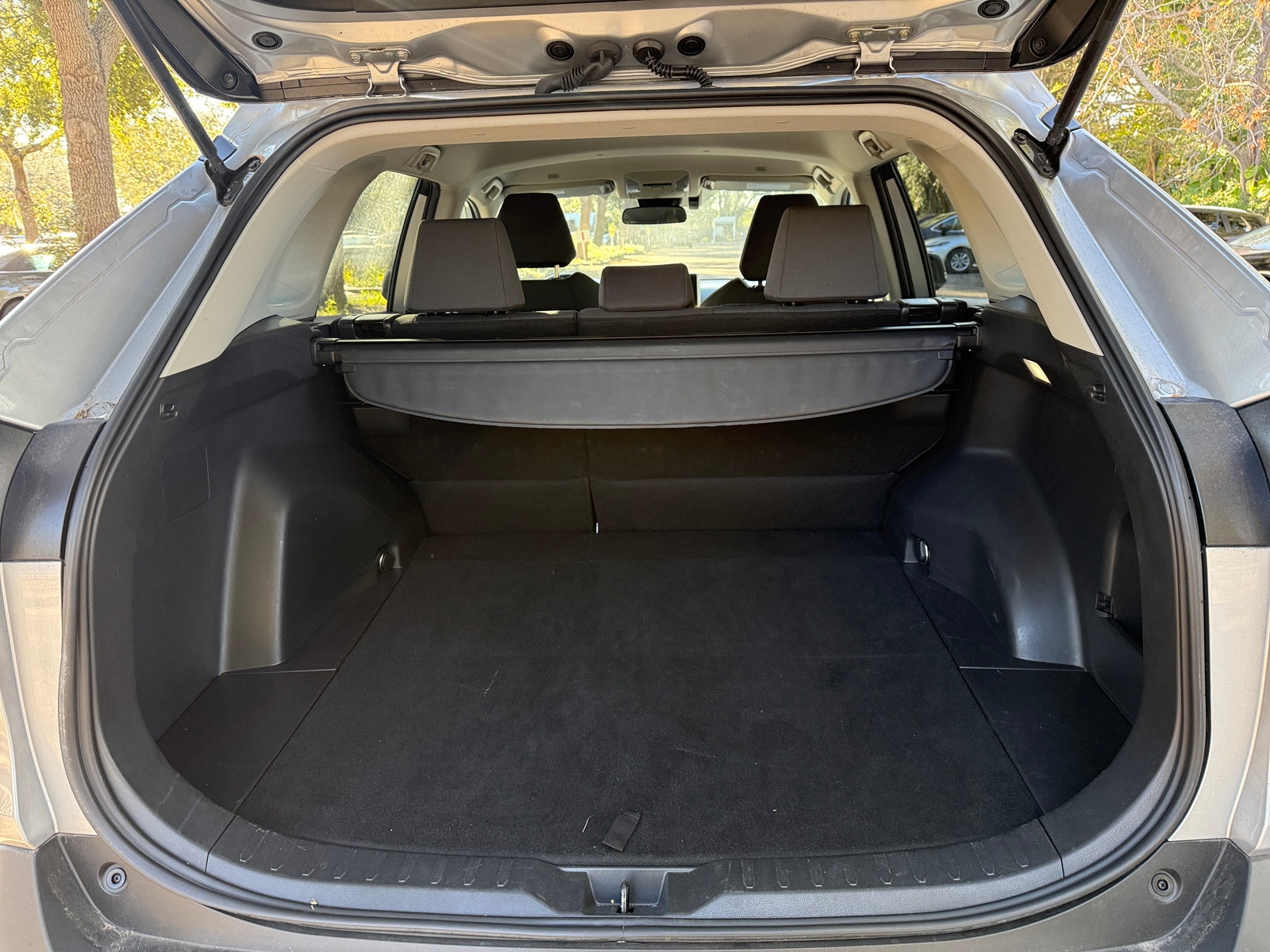 Thumbnail: 2025 Toyota RAV4 - 4