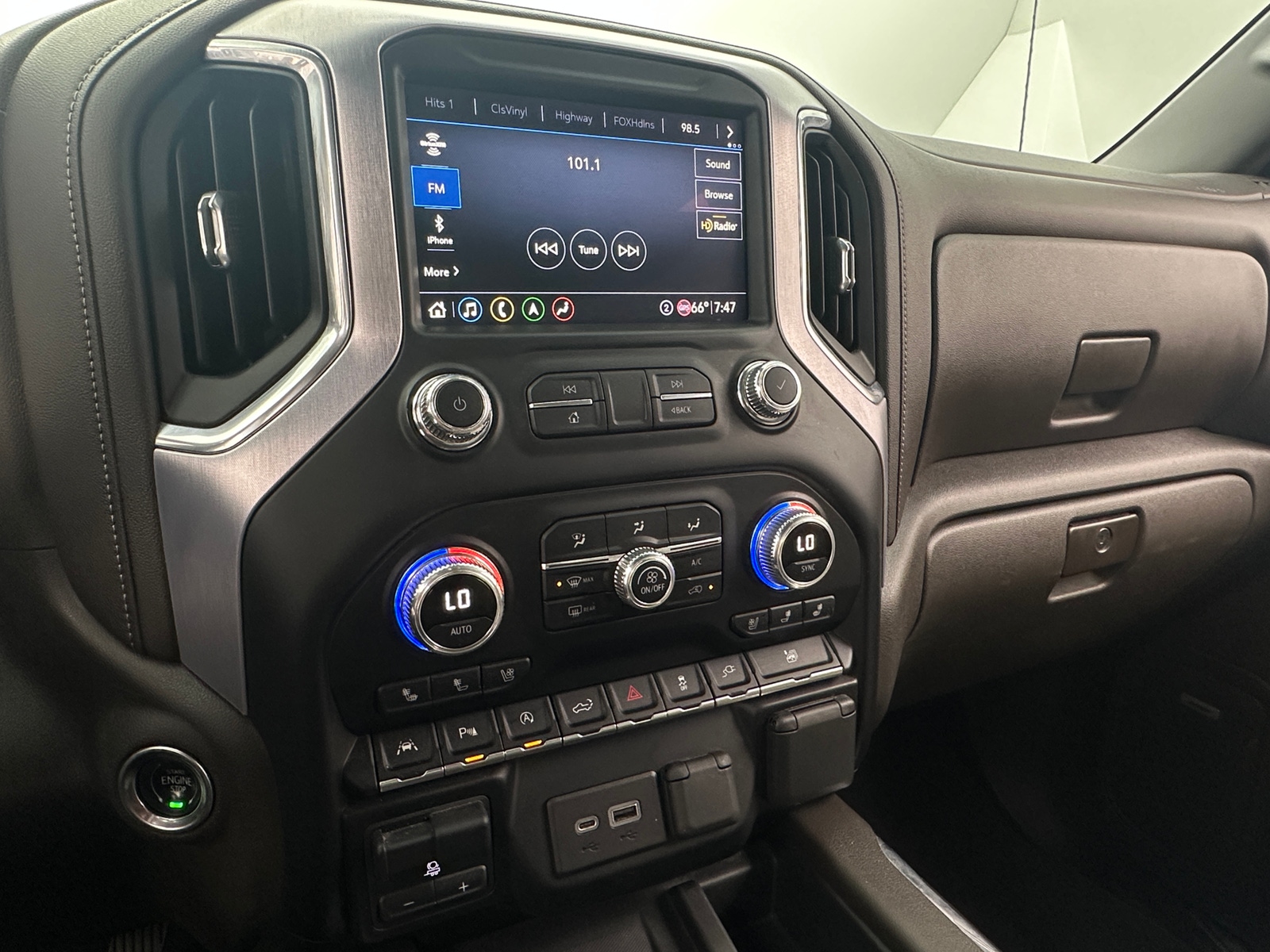 Thumbnail: 2020 GMC Sierra 1500 - 3