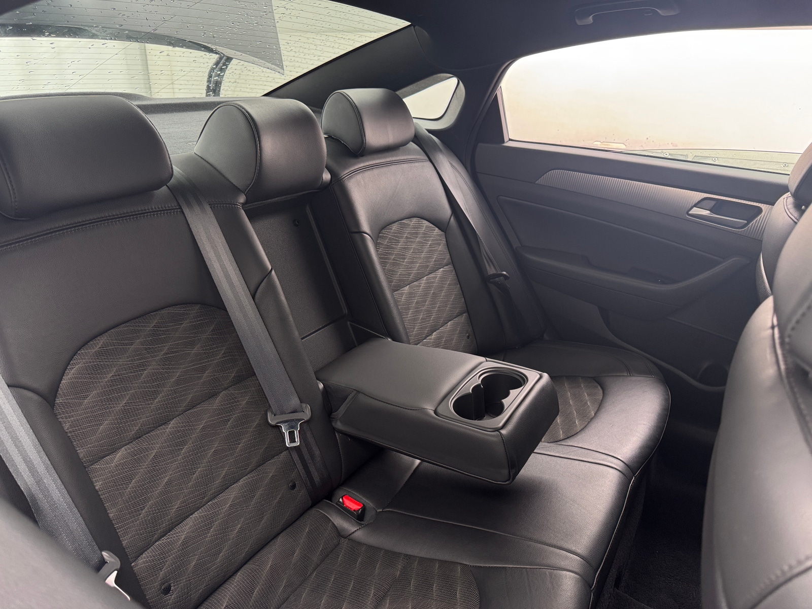 Thumbnail: 2019 Hyundai Sonata - 6