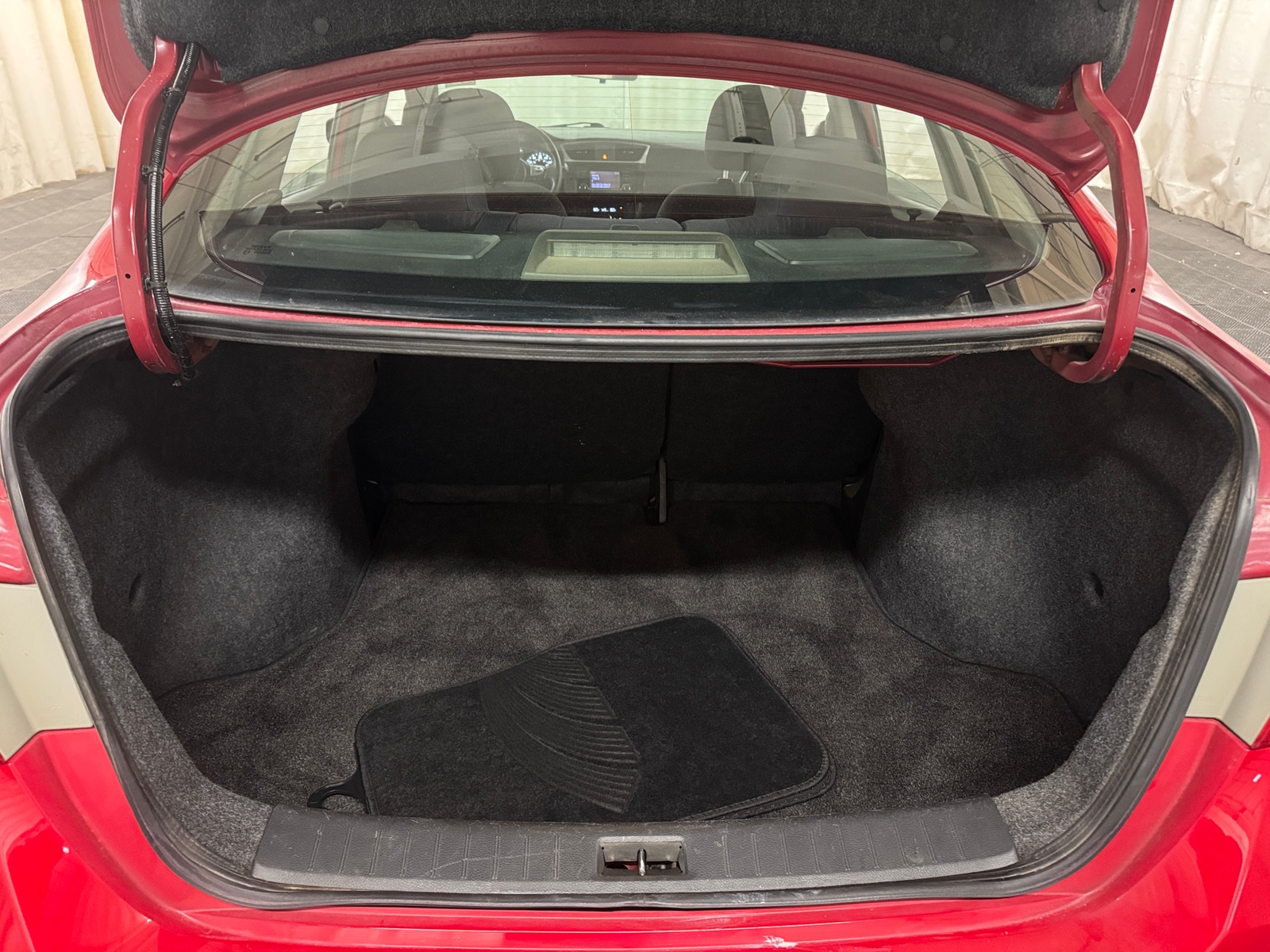 Thumbnail: 2018 Nissan Sentra - 7