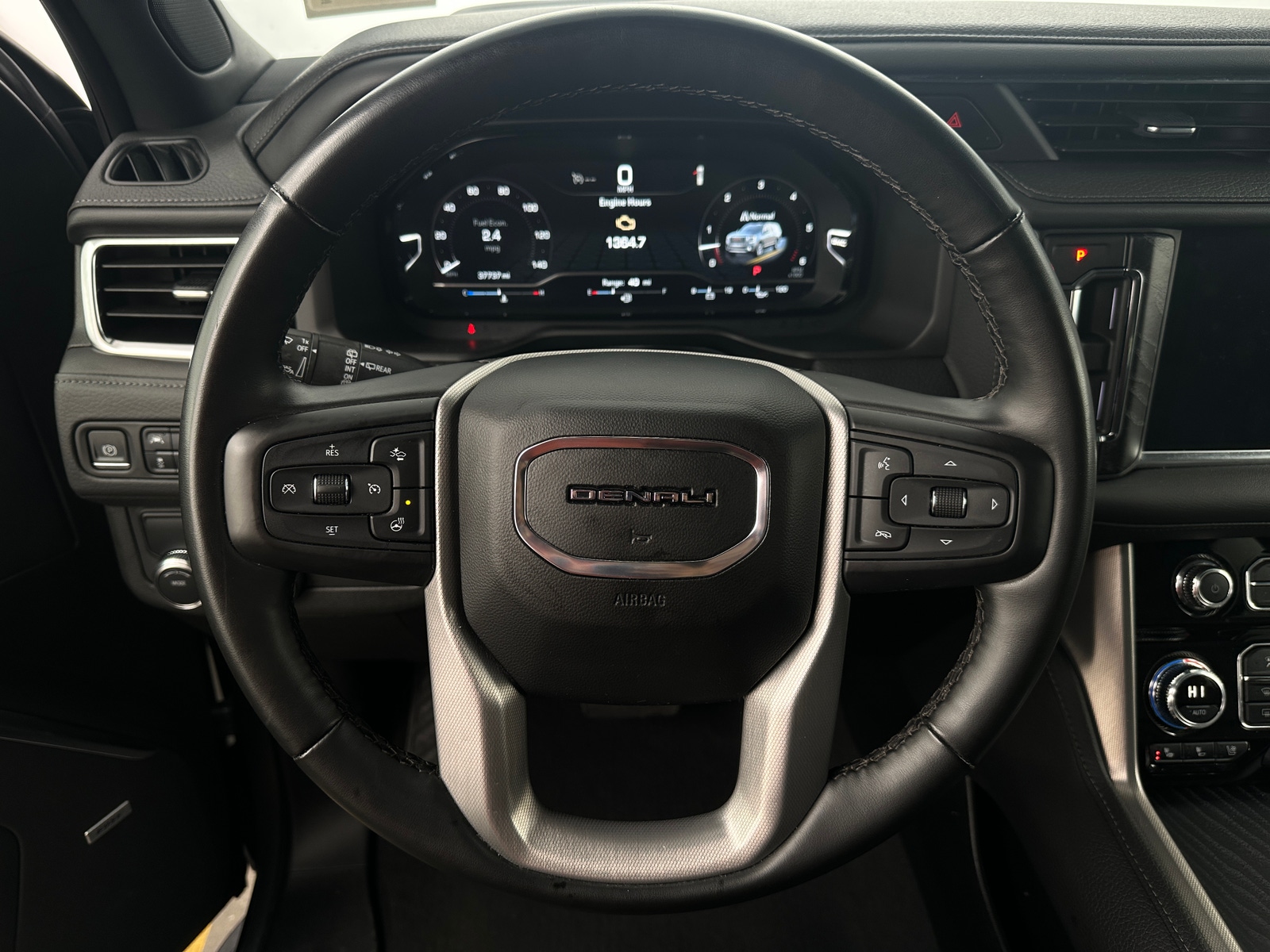 Thumbnail: 2024 GMC Yukon - 4