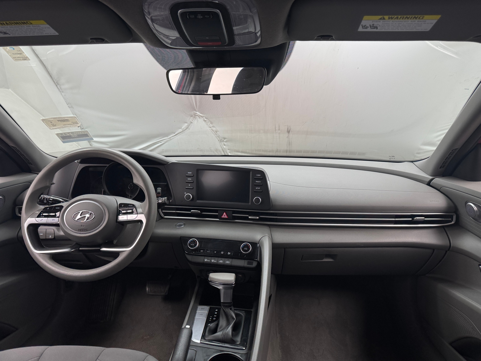 Thumbnail: 2023 Hyundai Elantra - 3