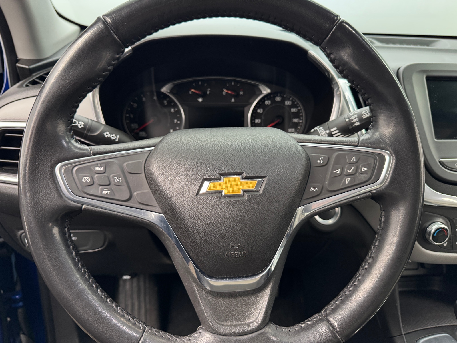 Thumbnail: 2019 Chevrolet Equinox - 5